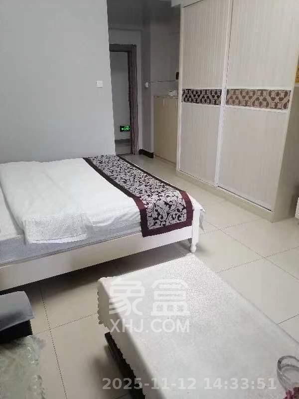 湘域相遇  1室1厅1卫    1600.0元/月室内图