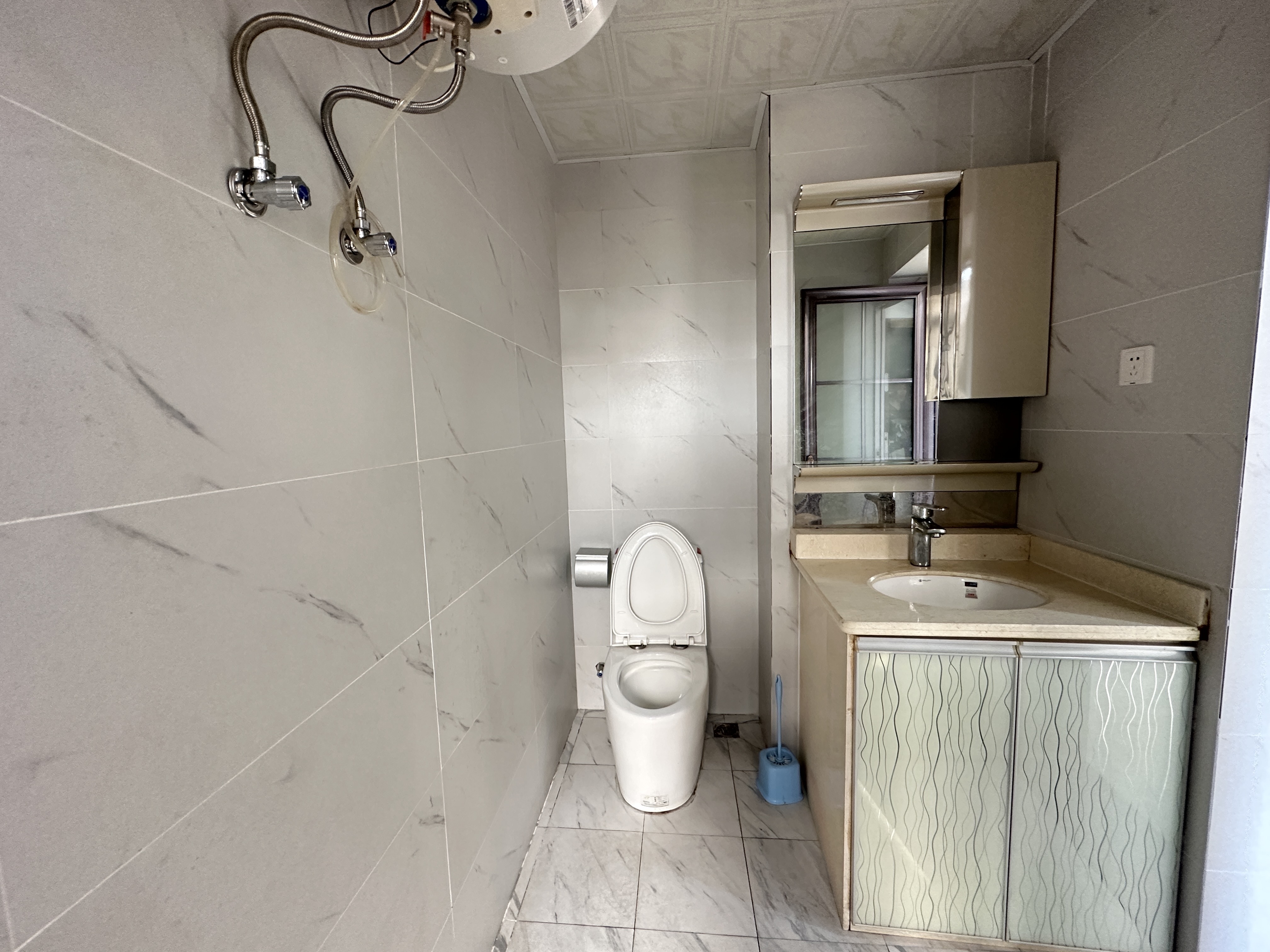 长信蓝郡  1室1厅1卫    1600.0元/月室内图