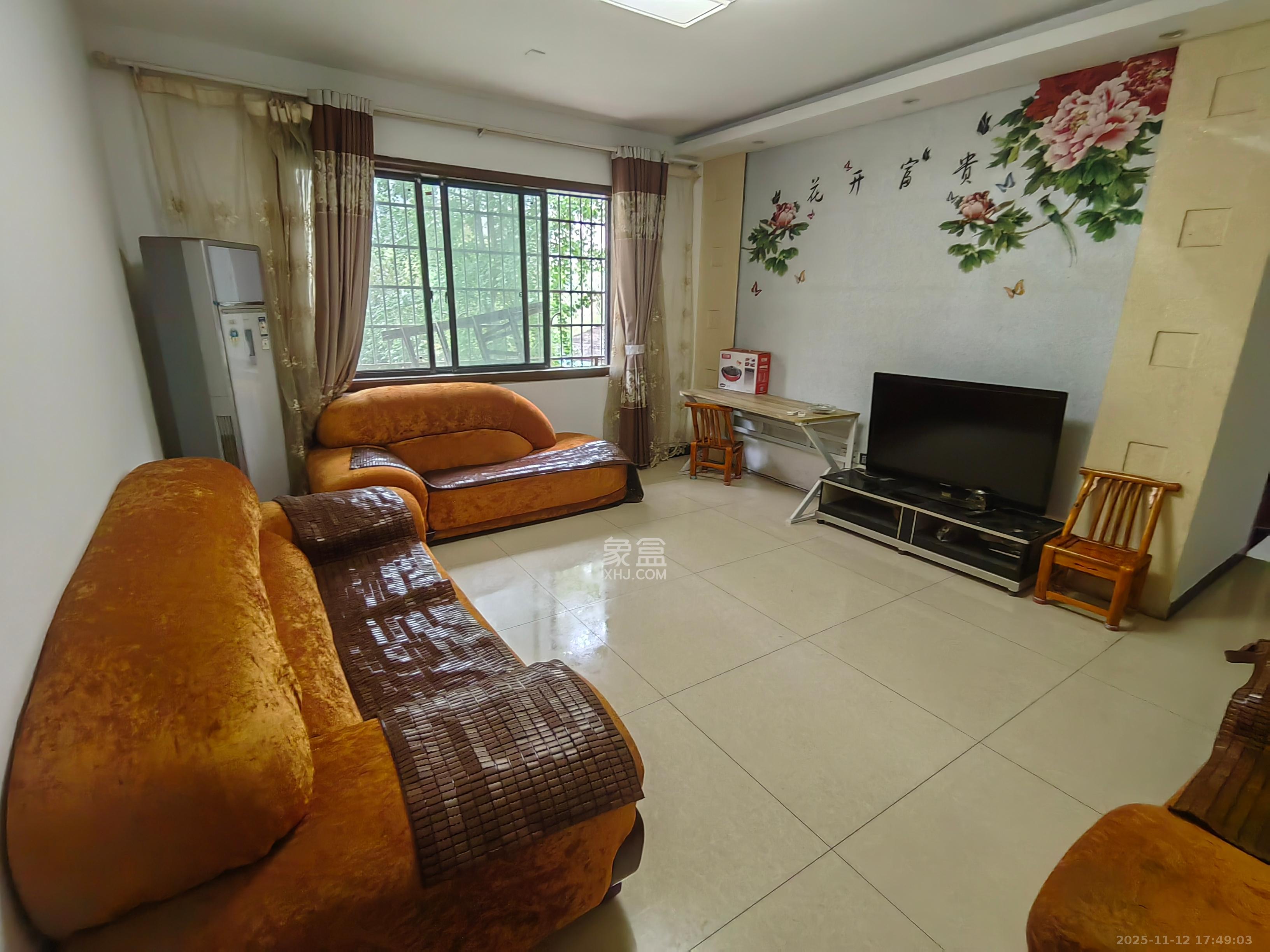 世纪桃花苑  2室1厅1卫    1500.0元/月