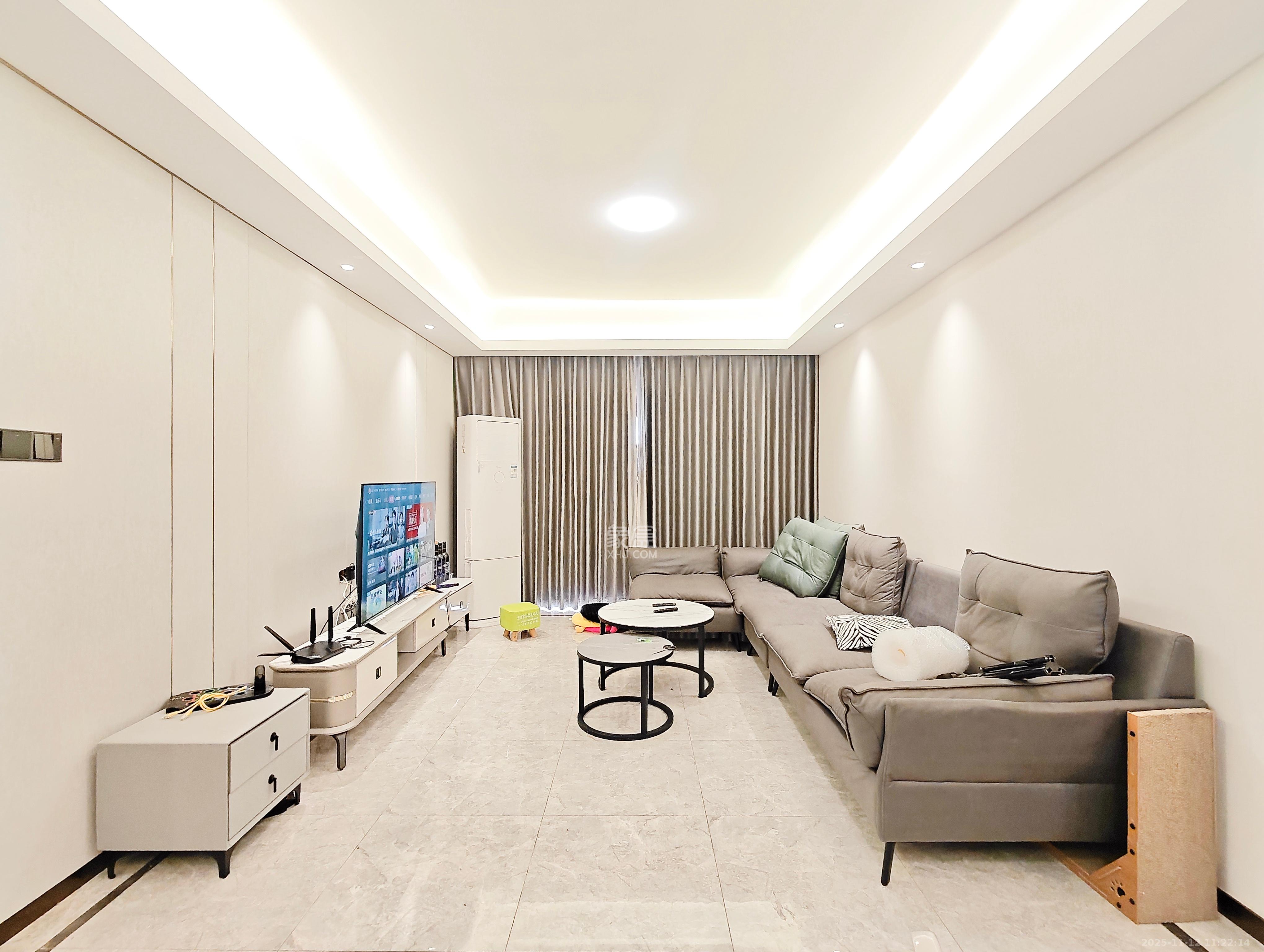 梅溪悦章  3室2厅2卫    3200.0元/月