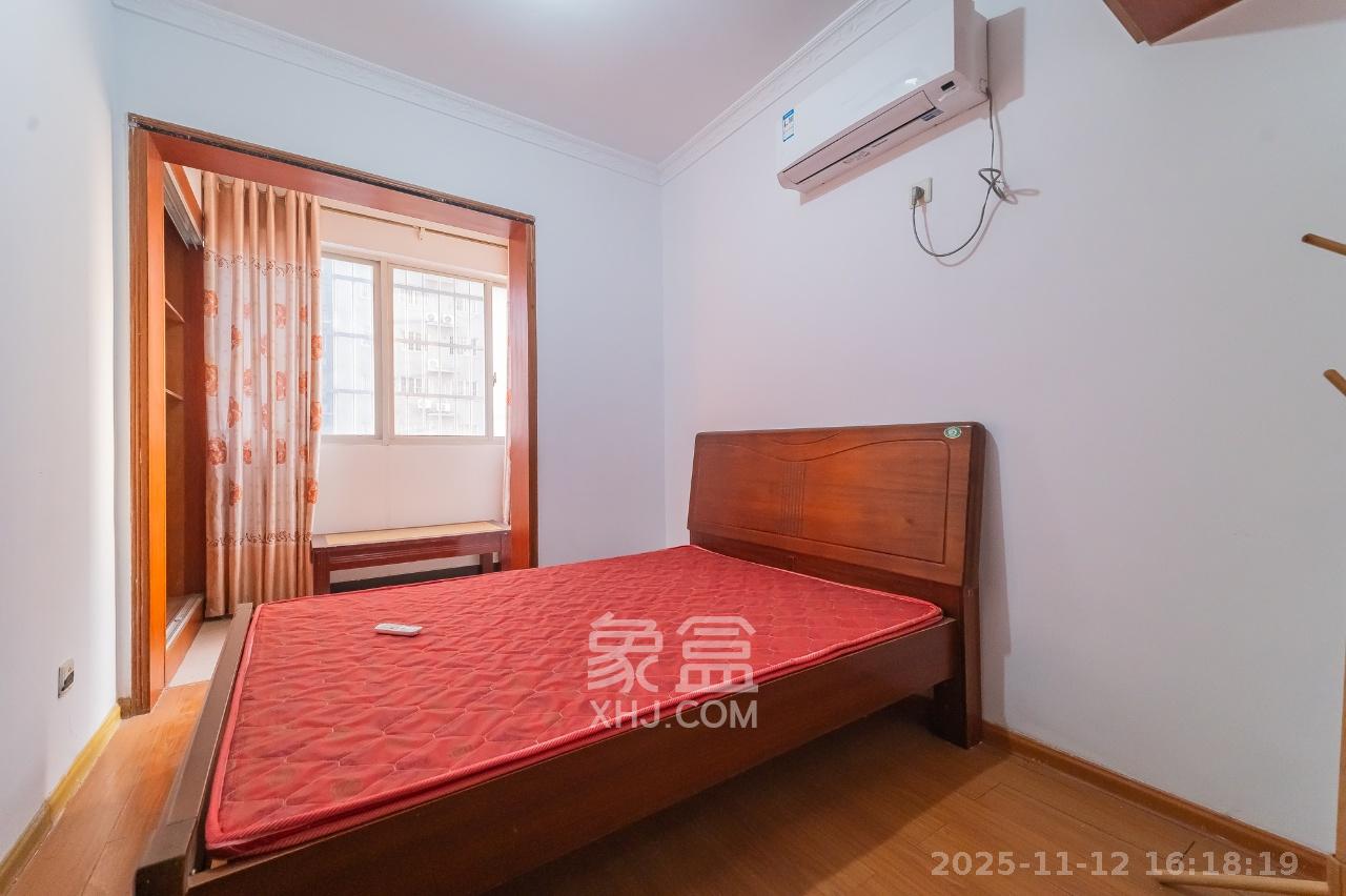 锦璨家园  2室1厅1卫    1400.0元/月室内图