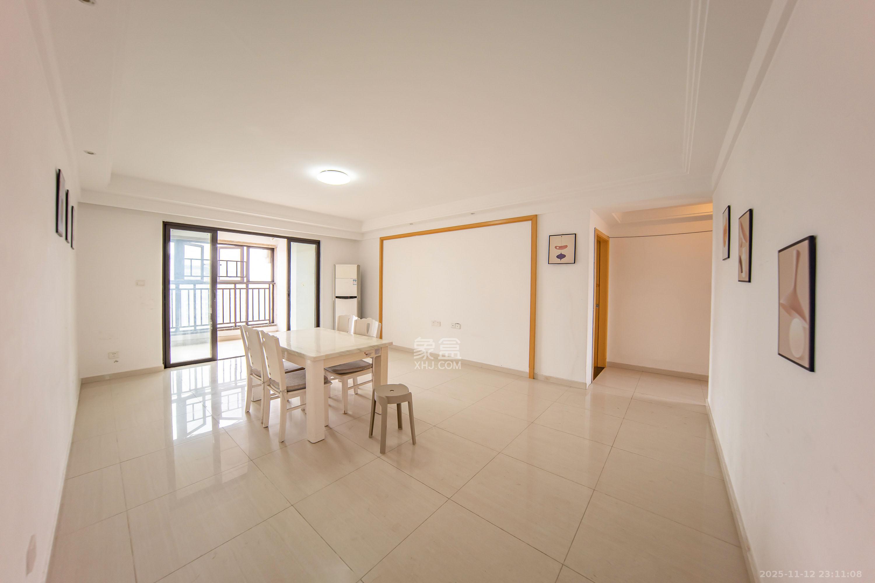 中海国际四期  4室2厅1卫    95.0万