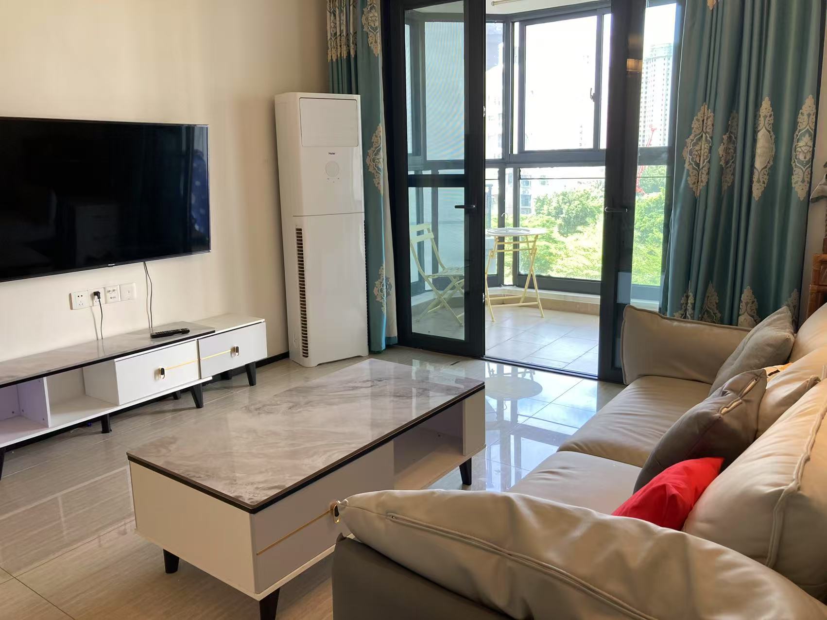 恒大美丽沙天澜湾 2室2厅1卫 2500.0元/月 恒大美丽沙天澜湾 2室2厅1卫 2500.0元/月室内图