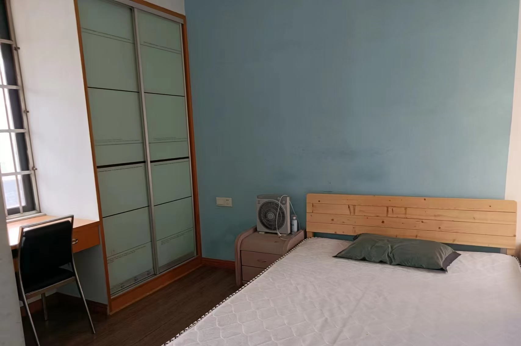 中信文化广场（中信新城二期）  1室2厅1卫    1800.0元/月户型图