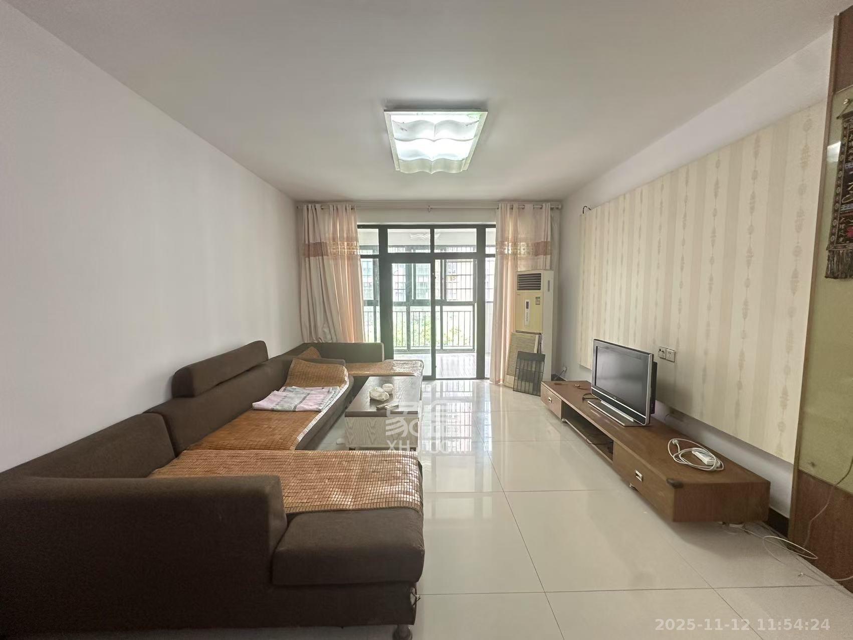 浏阳河畔家园 2室2厅2卫 2200.0元/月 浏阳河畔家园 2室2厅2卫 2200.0元/月室内图