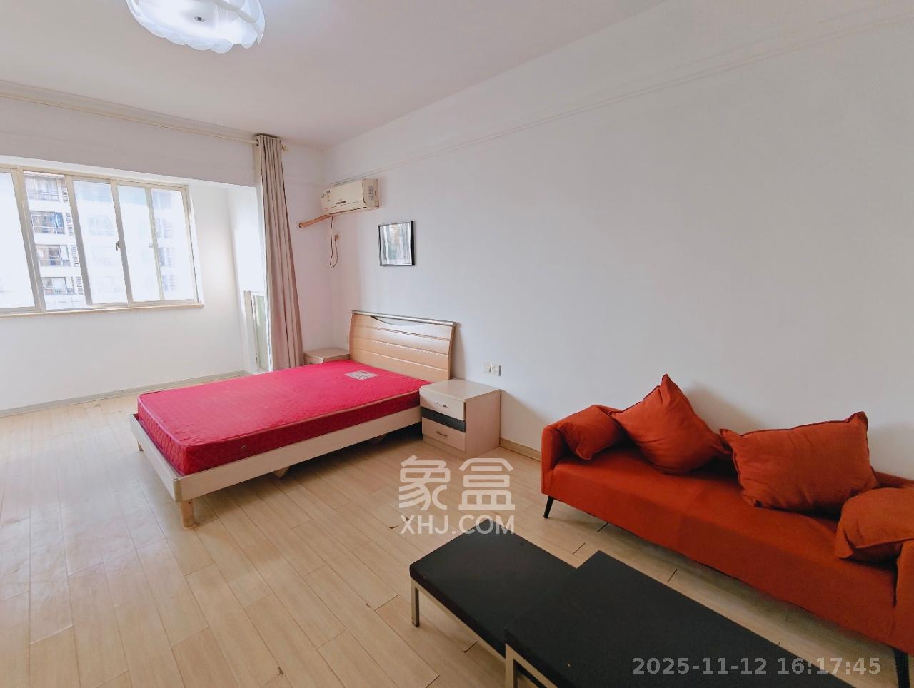 上河国际F座  1室1厅1卫    1500.0元/月