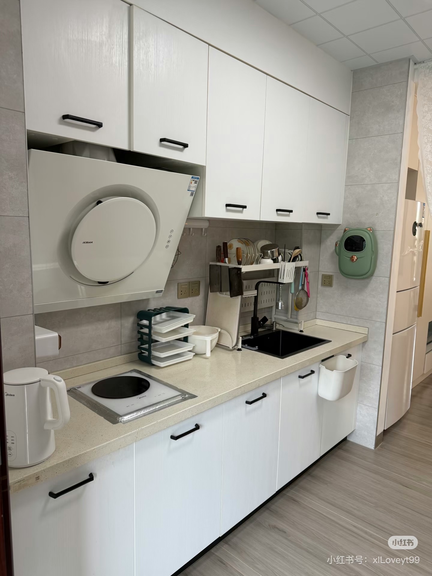 青春里  1室0厅0卫    36.0万客厅