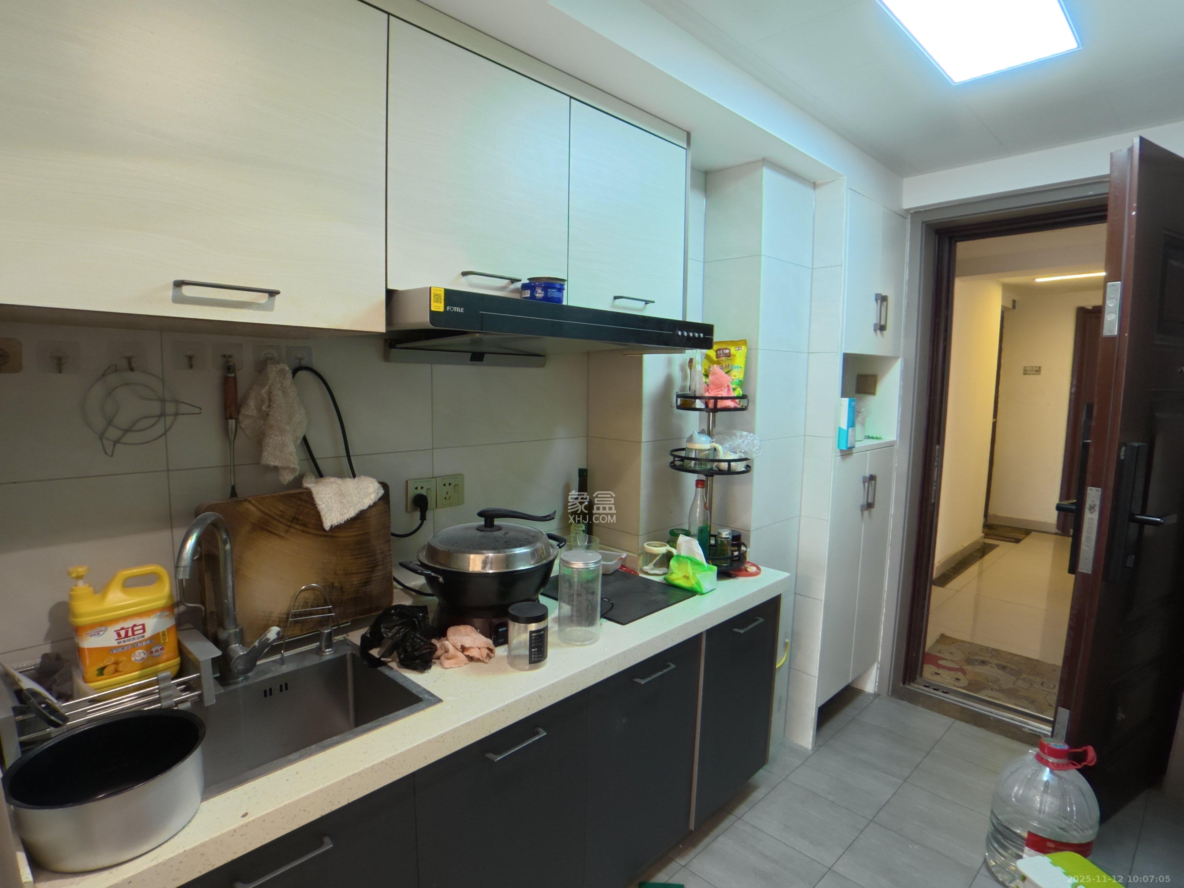 鑫远悦城（鑫远悦时代）  2室1厅1卫    1900.0元/月室内图