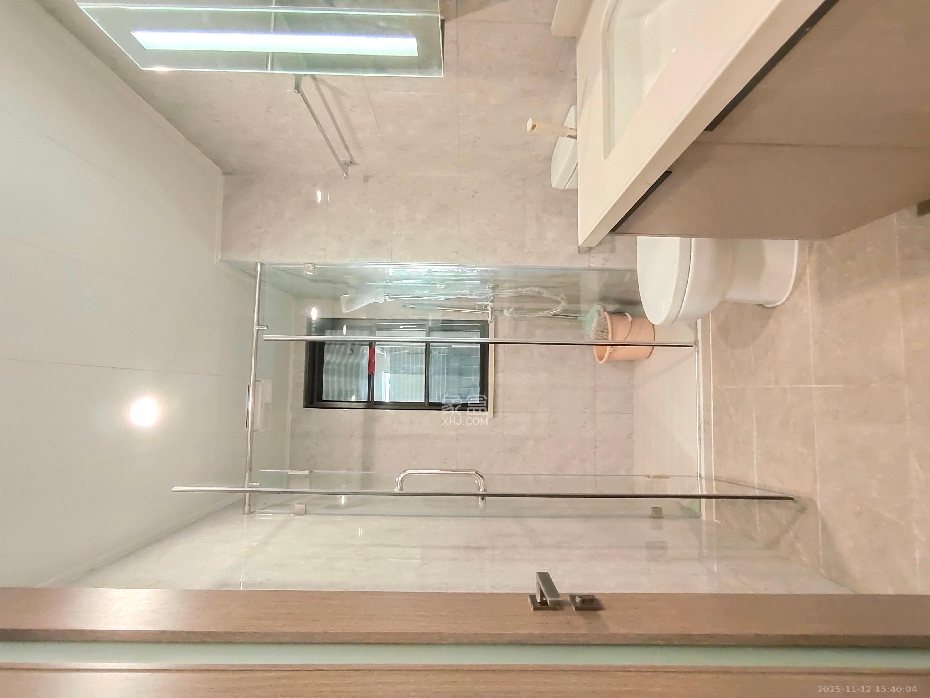 龙湖铂金中心(龙湖春江郦城) 3室2厅2卫 4800.0元/月 龙湖铂金中心(龙湖春江郦城) 3室2厅2卫 4800.0元/月室内图