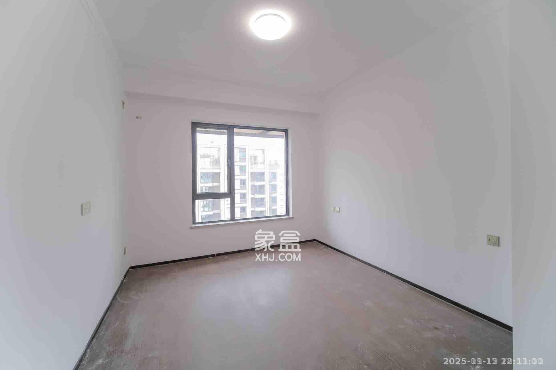 荣盛城 1室0厅0卫 1800.0元/月 荣盛城 1室0厅0卫 1800.0元/月室内图