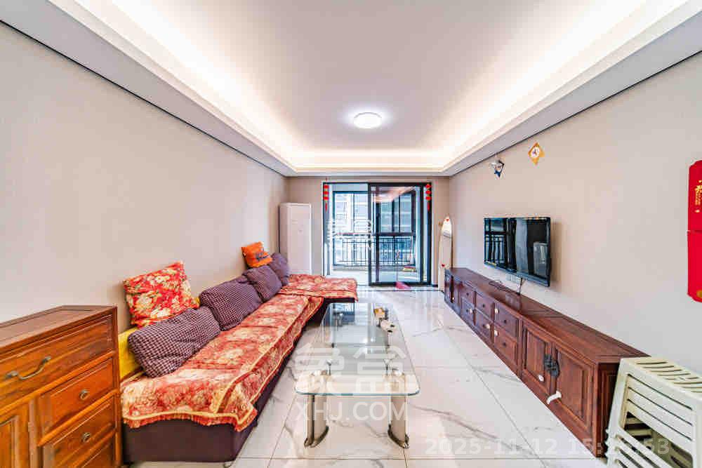 中海阅麓山一期  3室2厅2卫    3000.0元/月室内图