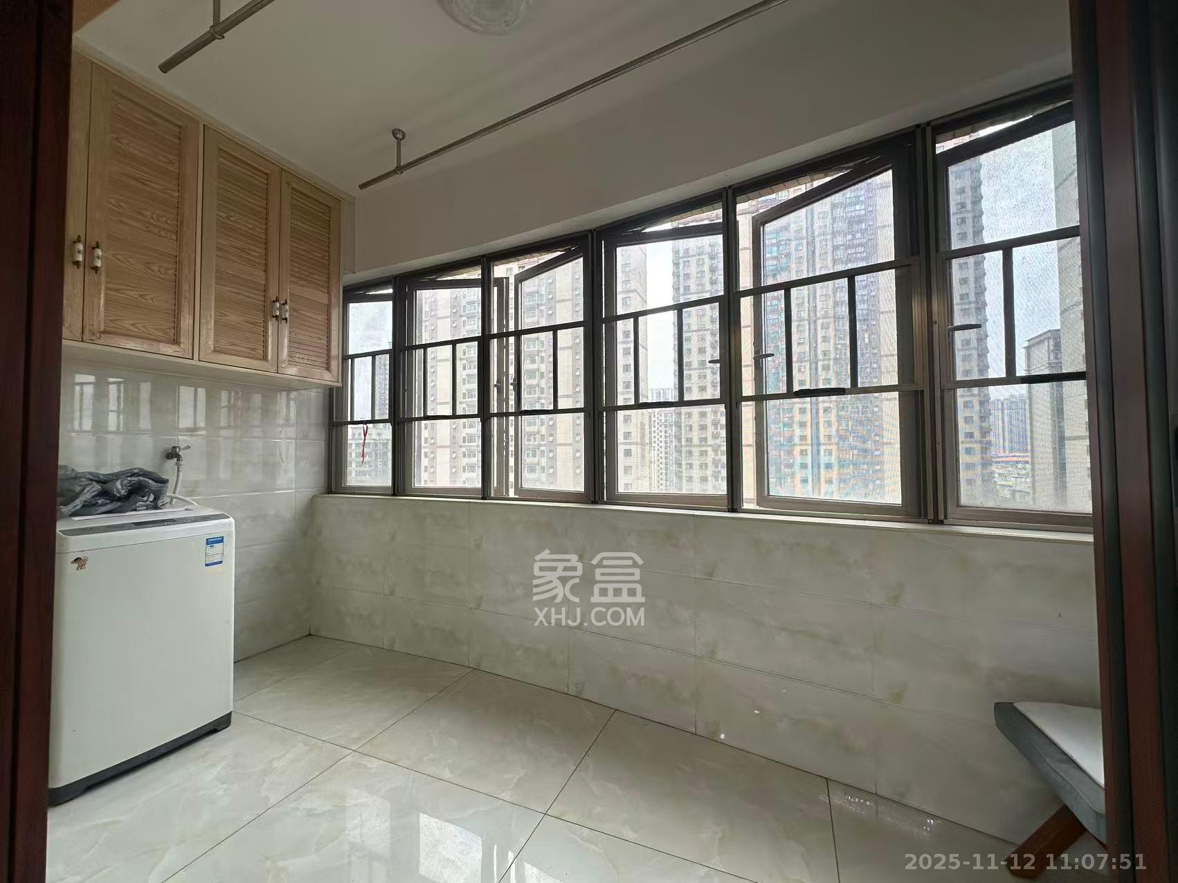 江山帝景哈佛 3室2厅1卫 1800.0元/月 江山帝景哈佛 3室2厅1卫 1800.0元/月室内图