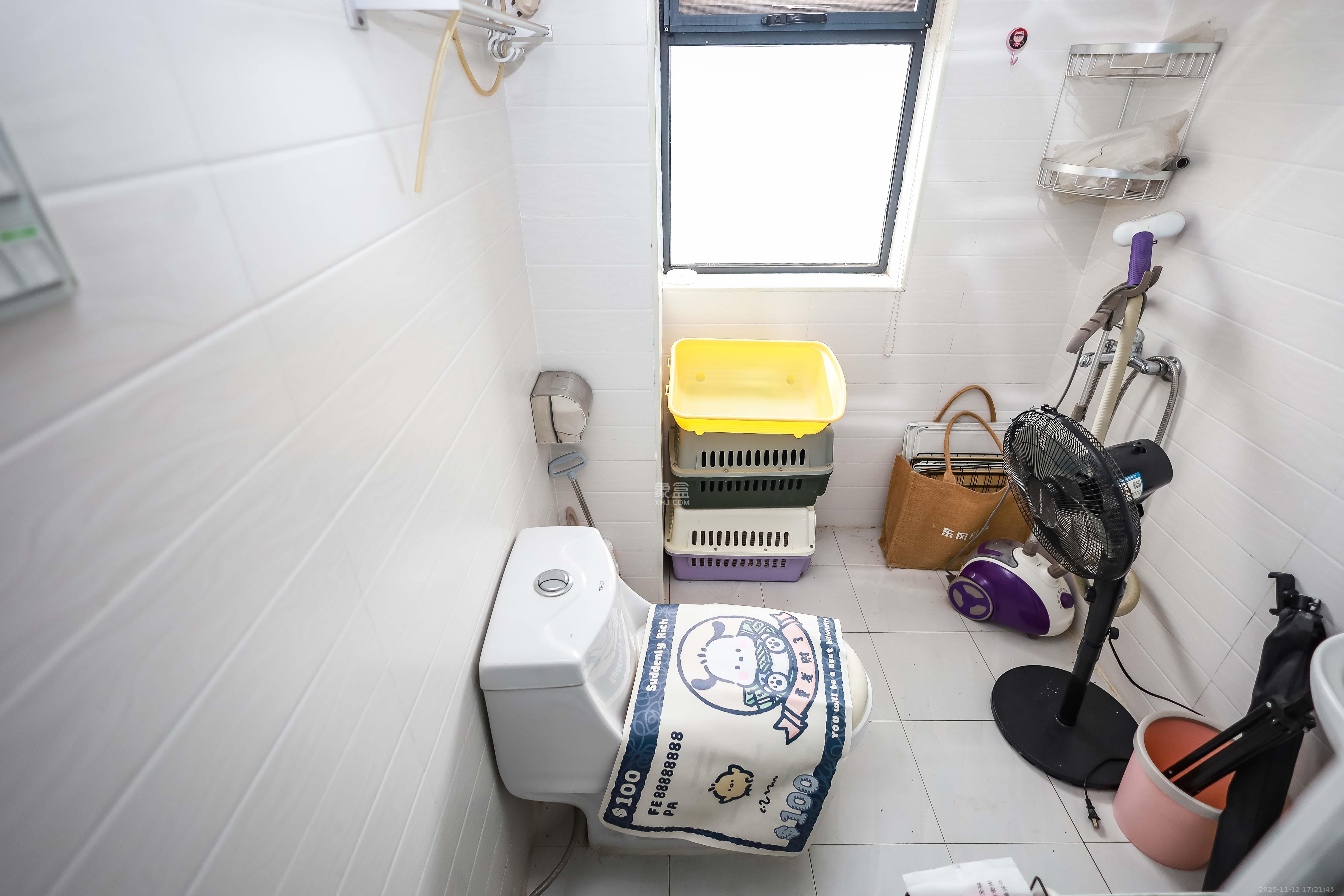 莱茵城 3室2厅2卫 80.0万 莱茵城 3室2厅2卫 80.0万卫生间