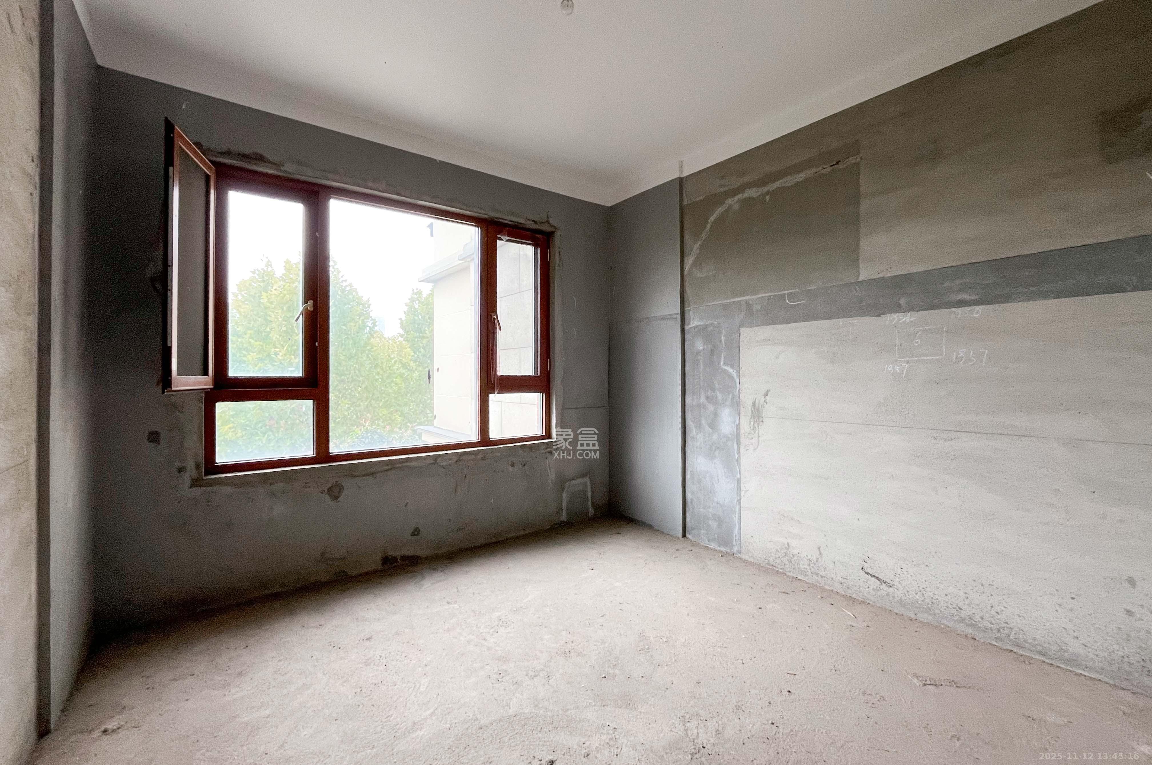 长房梅溪香山 8室4厅4卫 980.0万 长房梅溪香山 8室4厅4卫 980.0万其他