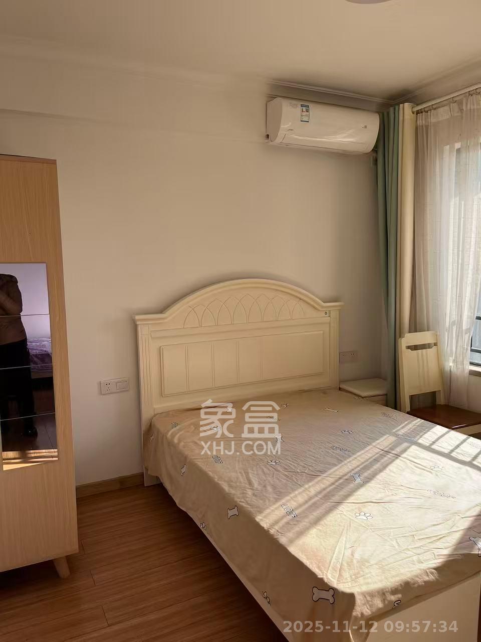 万科金域缇香 3室2厅2卫 3300.0元/月 万科金域缇香 3室2厅2卫 3300.0元/月室内图