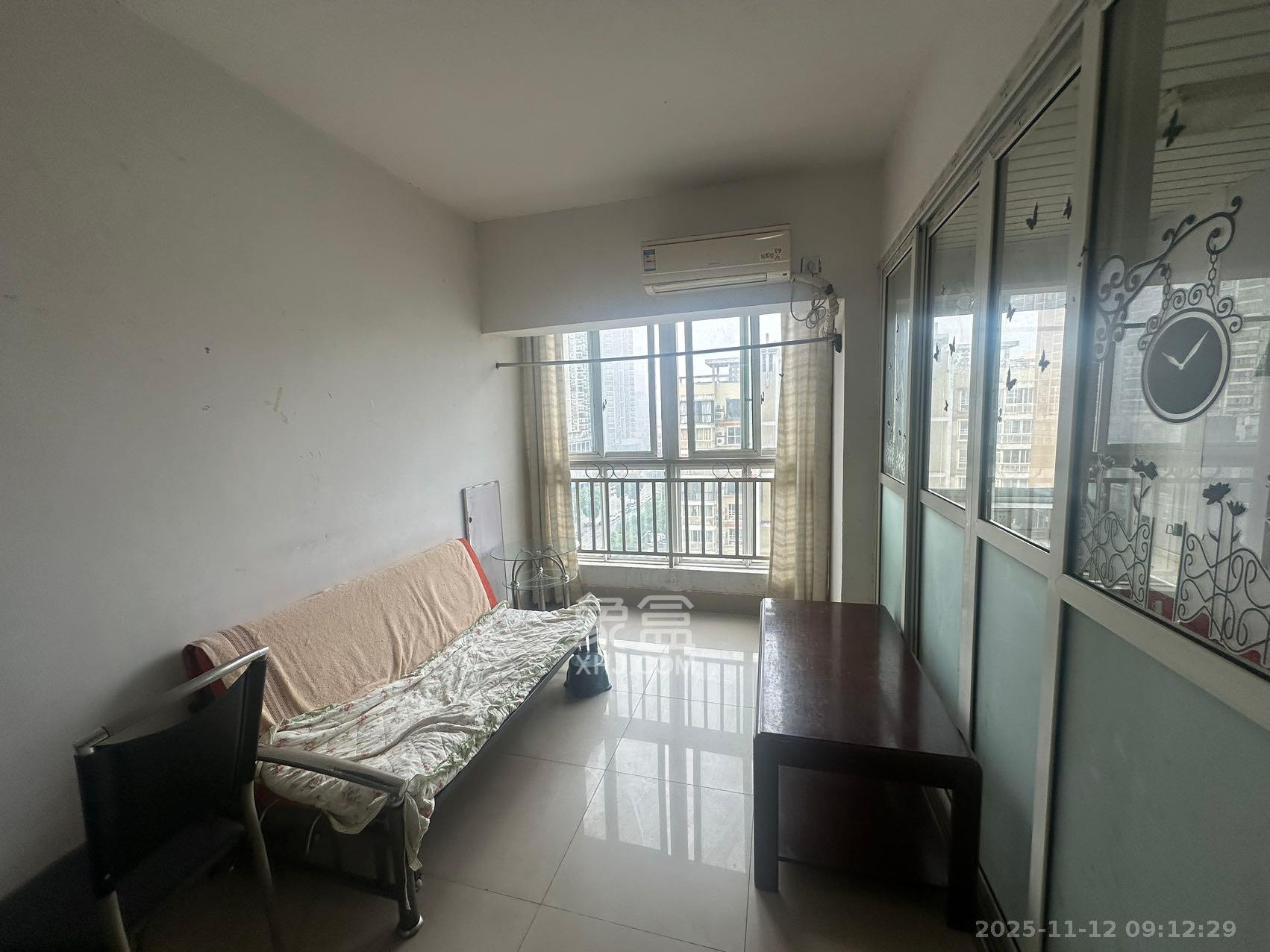 先锋水韵花都 1室1厅1卫 1400.0元/月 先锋水韵花都 1室1厅1卫 1400.0元/月室内图