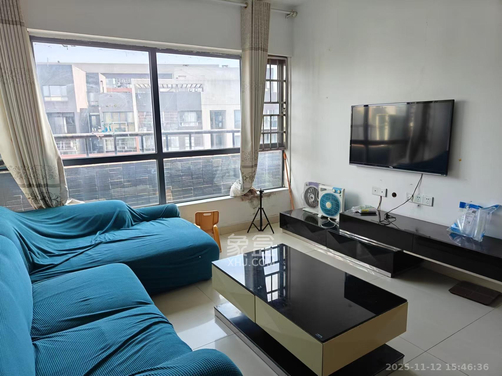 中信文化广场（中信新城二期）  1室2厅1卫    1800.0元/月室内图