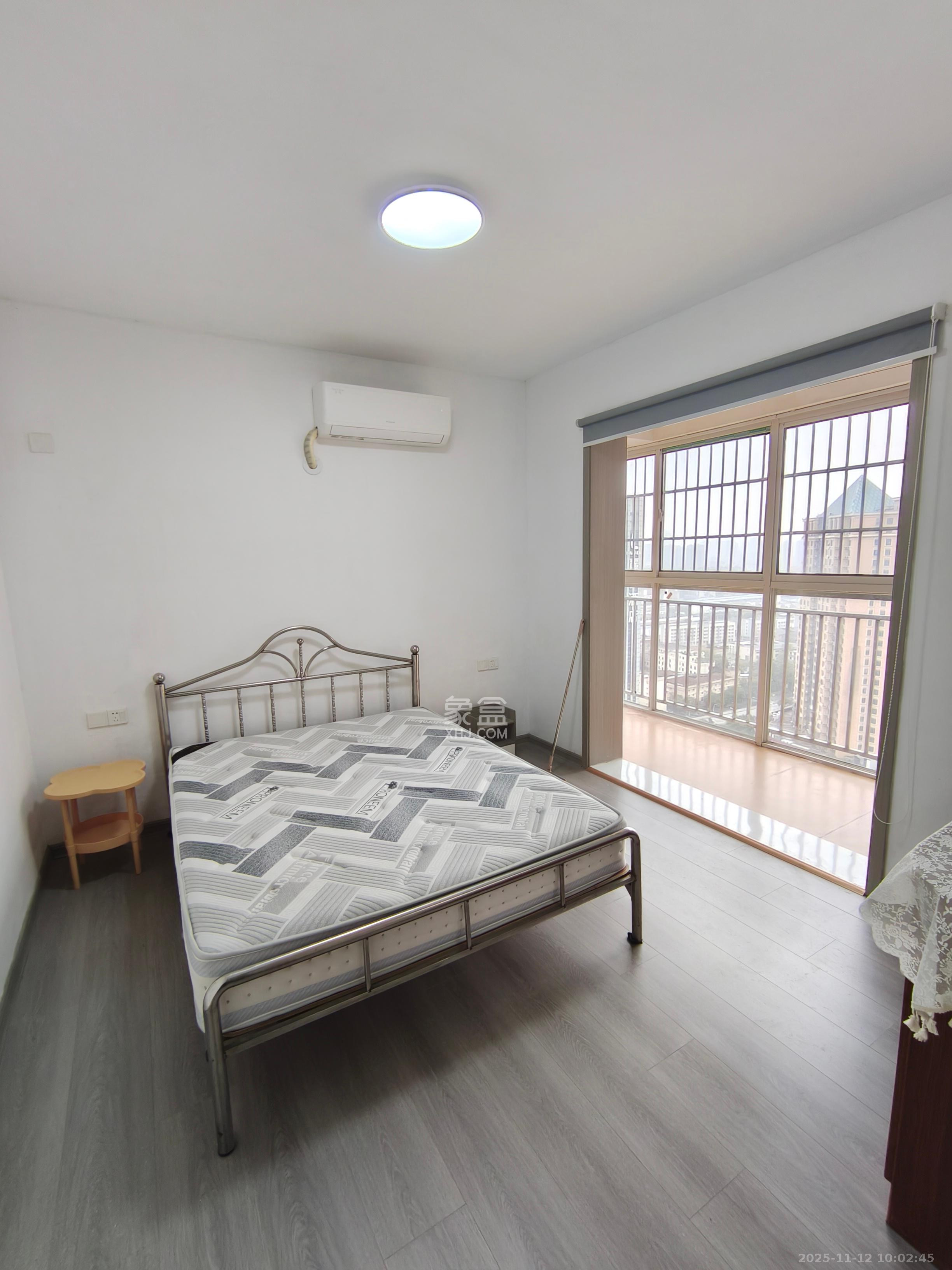 凯通国际城（凯通朝庭）  1室1厅1卫    1800.0元/月室内图