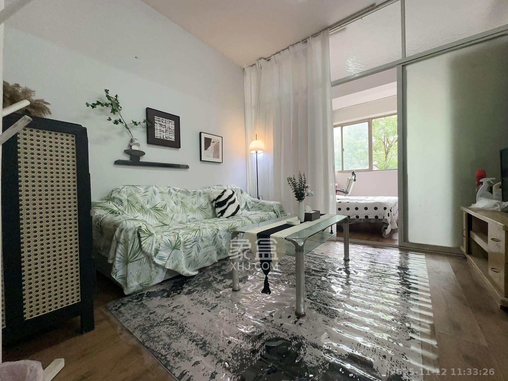 宏大山庄  2室1厅1卫    1400.0元/月