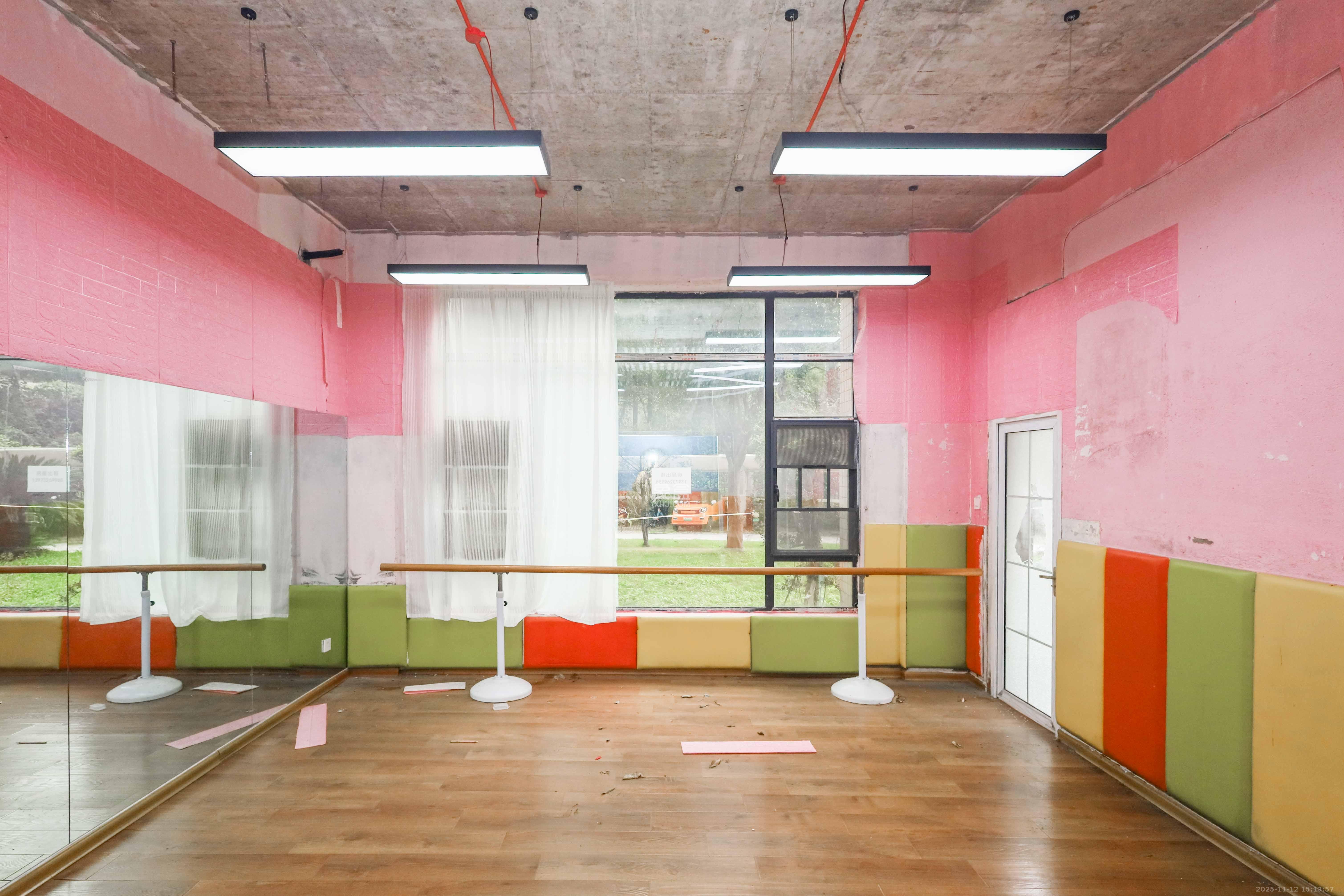 天元涉外景园C区  4室2厅1卫    145.0万