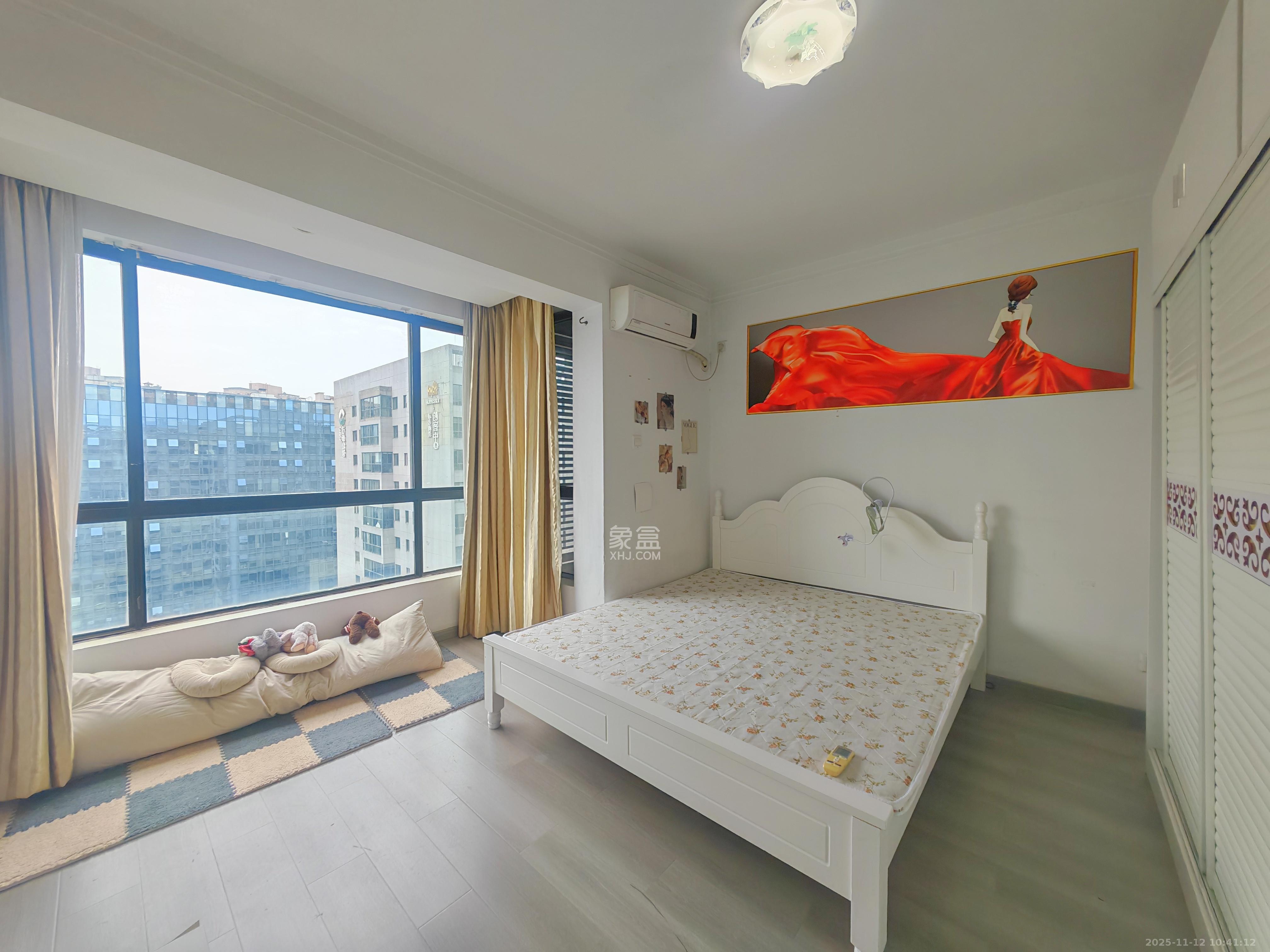 标志商务中心 1室1厅1卫 1600.0元/月 标志商务中心 1室1厅1卫 1600.0元/月室内图