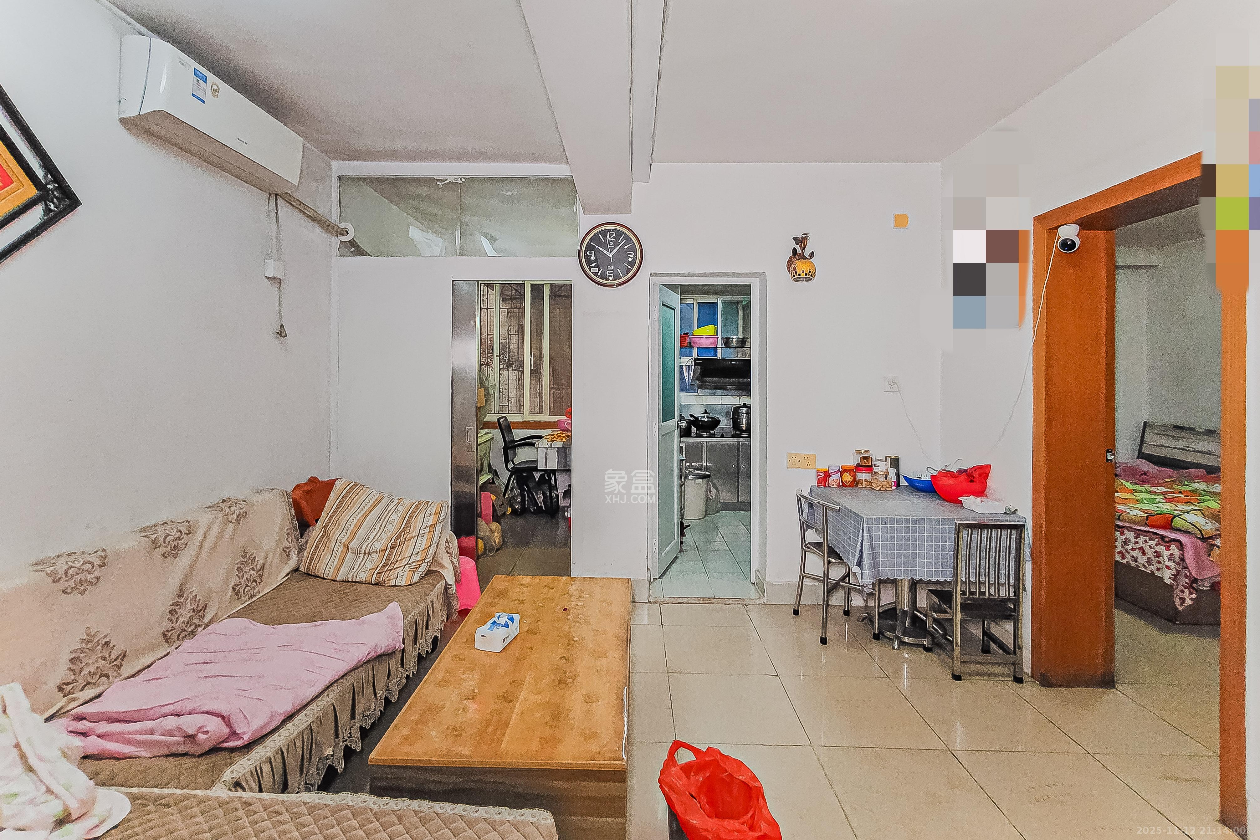 书苑花园(书院花园) 2室1厅1卫 44.0万 书苑花园(书院花园) 2室1厅1卫 44.0万客厅