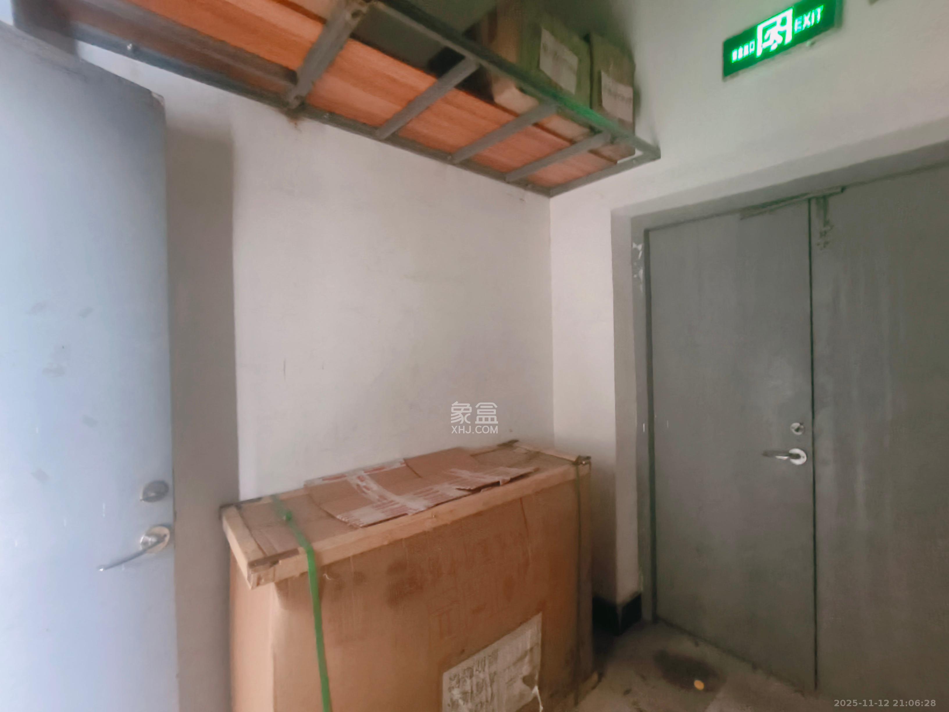 岳麓壹号  1室1厅1卫    20000.0元/月室内图