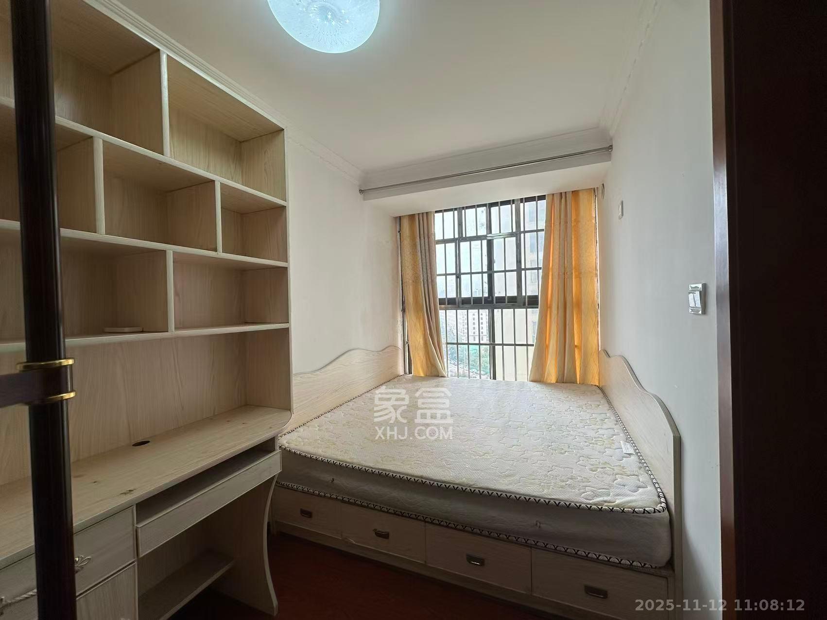 江山帝景哈佛  3室2厅1卫    1800.0元/月室内图