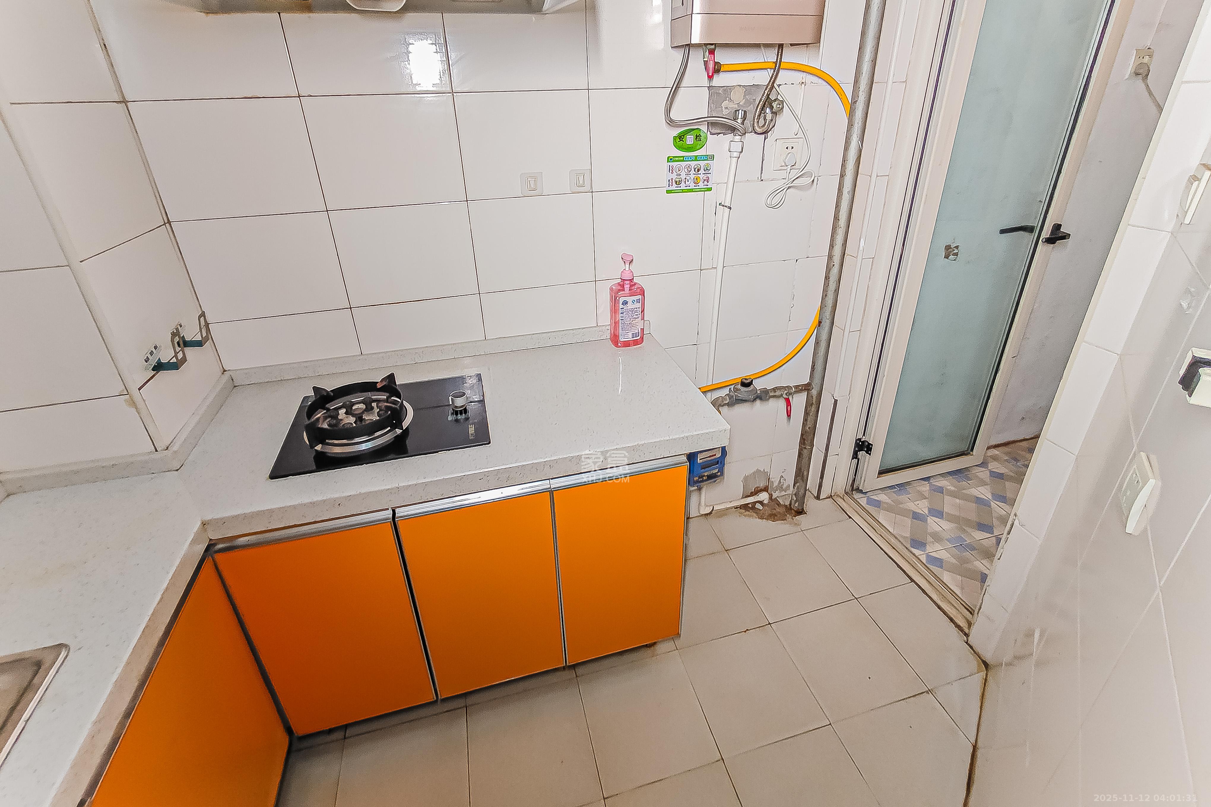 白沙晶城 1室1厅1卫 37.0万 白沙晶城 1室1厅1卫 37.0万厨房