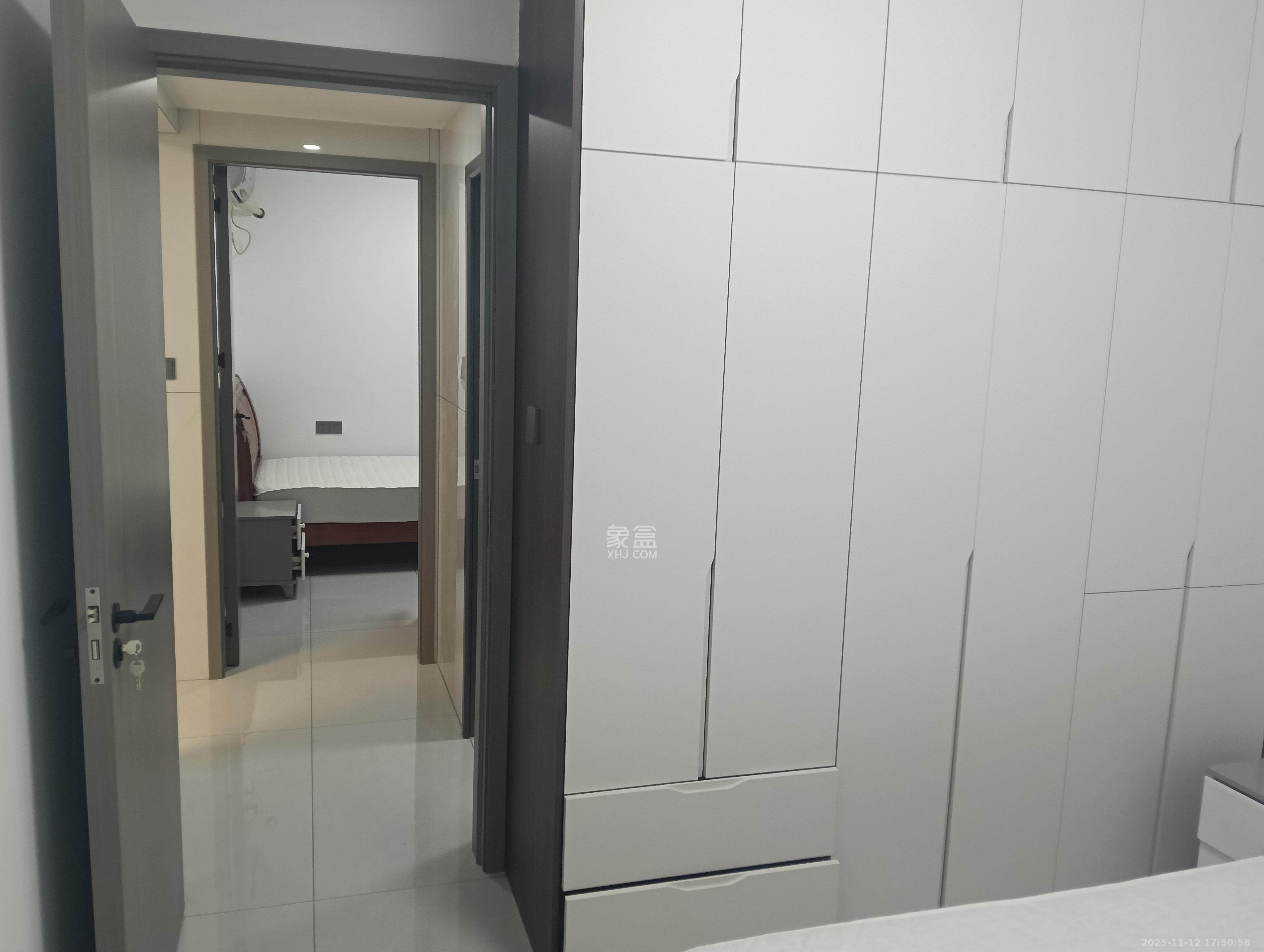 和景家园二期  2室2厅1卫    1900.0元/月室内图