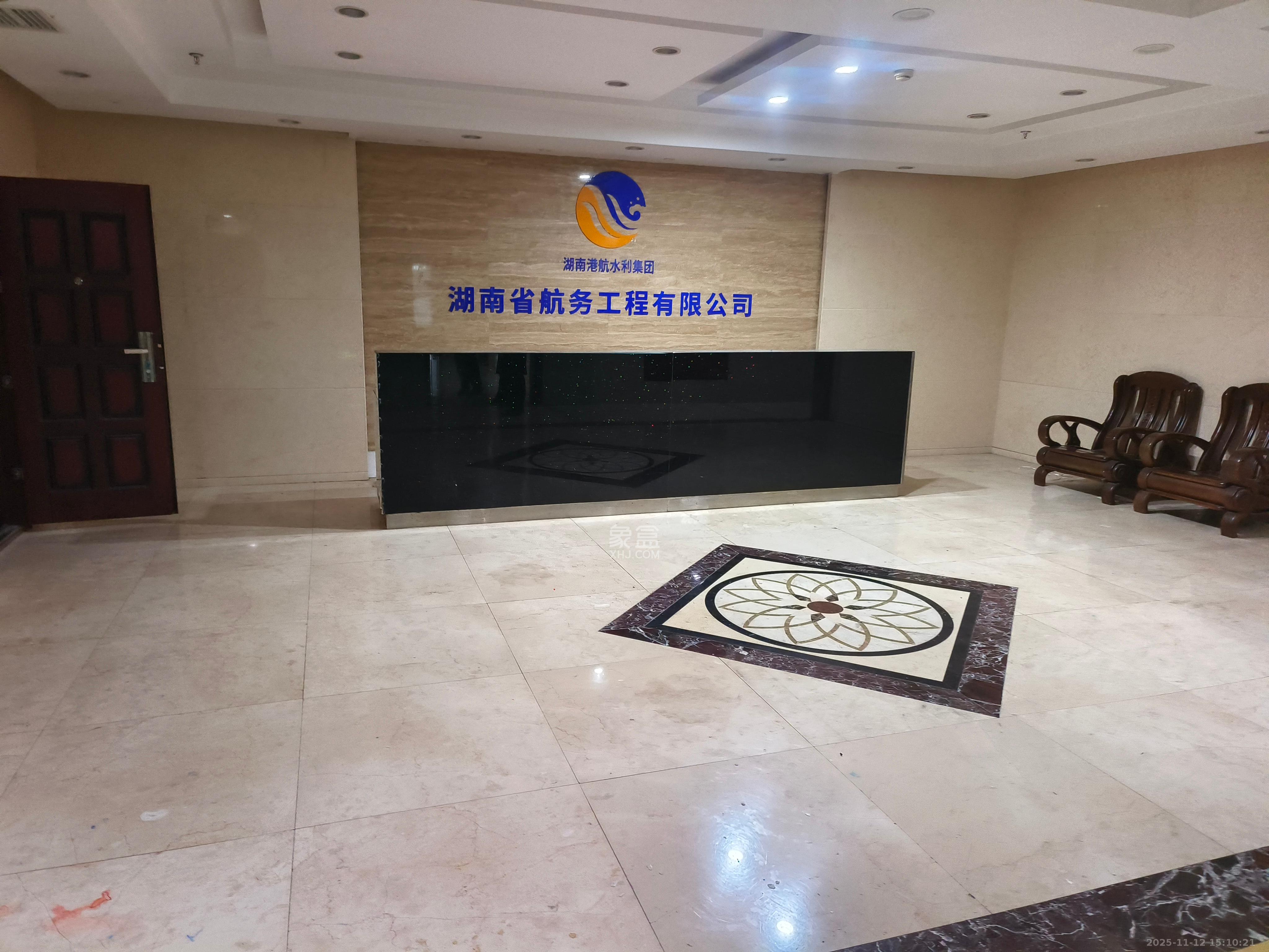 商会大厦   1274.0㎡      57300.0元/月