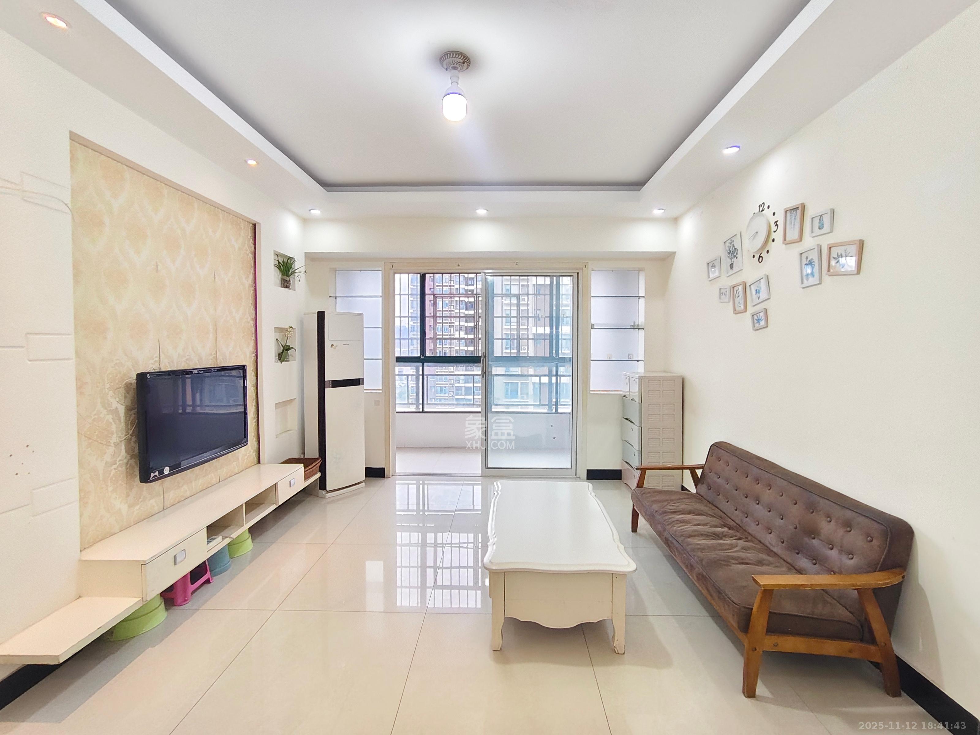 凯乐湘园 2室2厅1卫 2400.0元/月 凯乐湘园 2室2厅1卫 2400.0元/月室内图