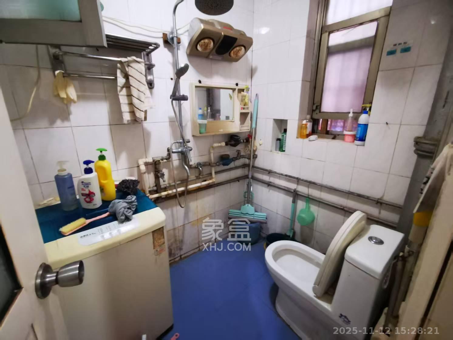 湖南省工商银行（原八一桥工商银行）  3室2厅1卫    2200.0元/月室内图