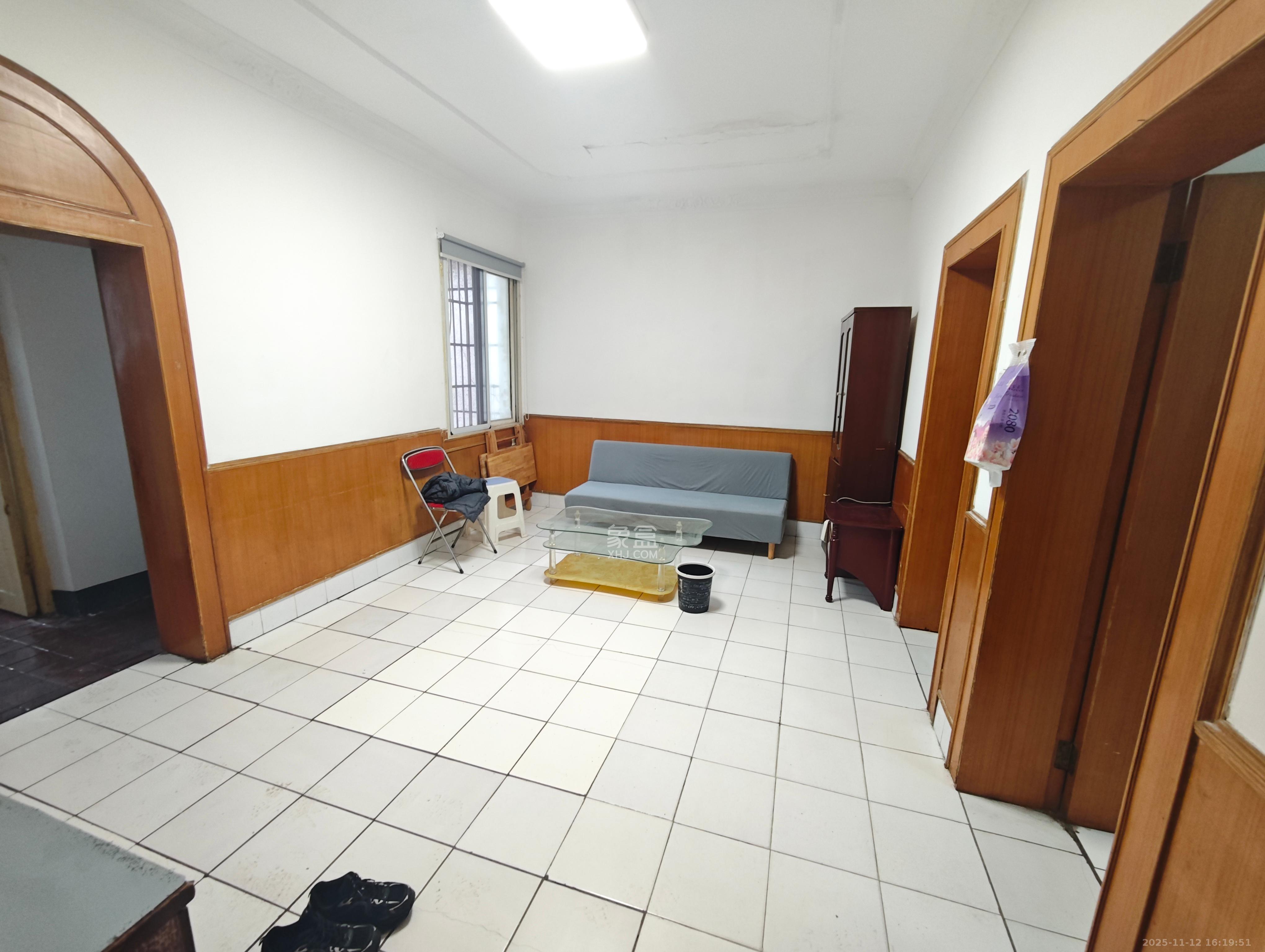 妙高峰79号（产权妙高峰18号001栋）  2室1厅1卫    1700.0元/月