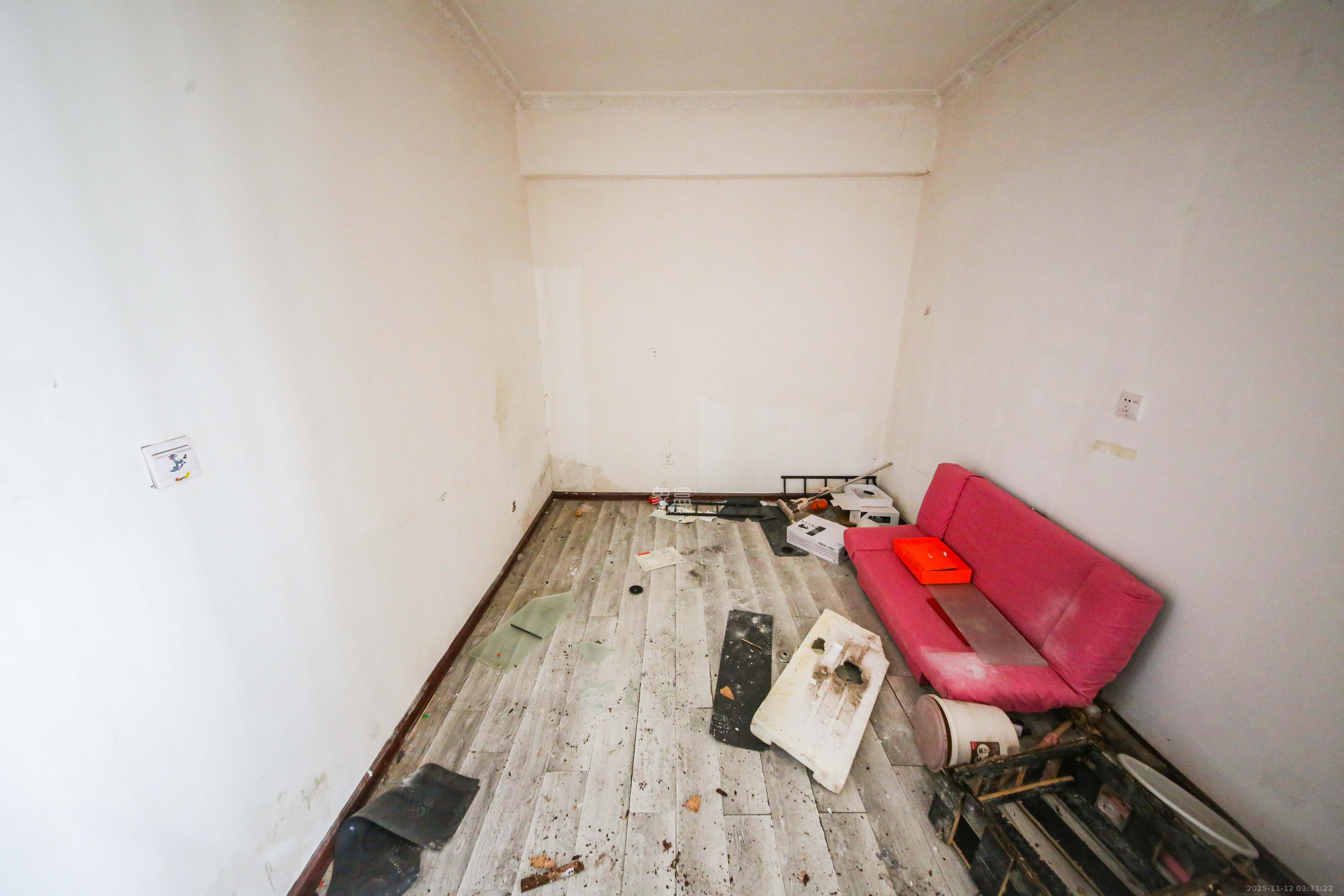 才子嘉都  2室1厅1卫    55.0万卧室