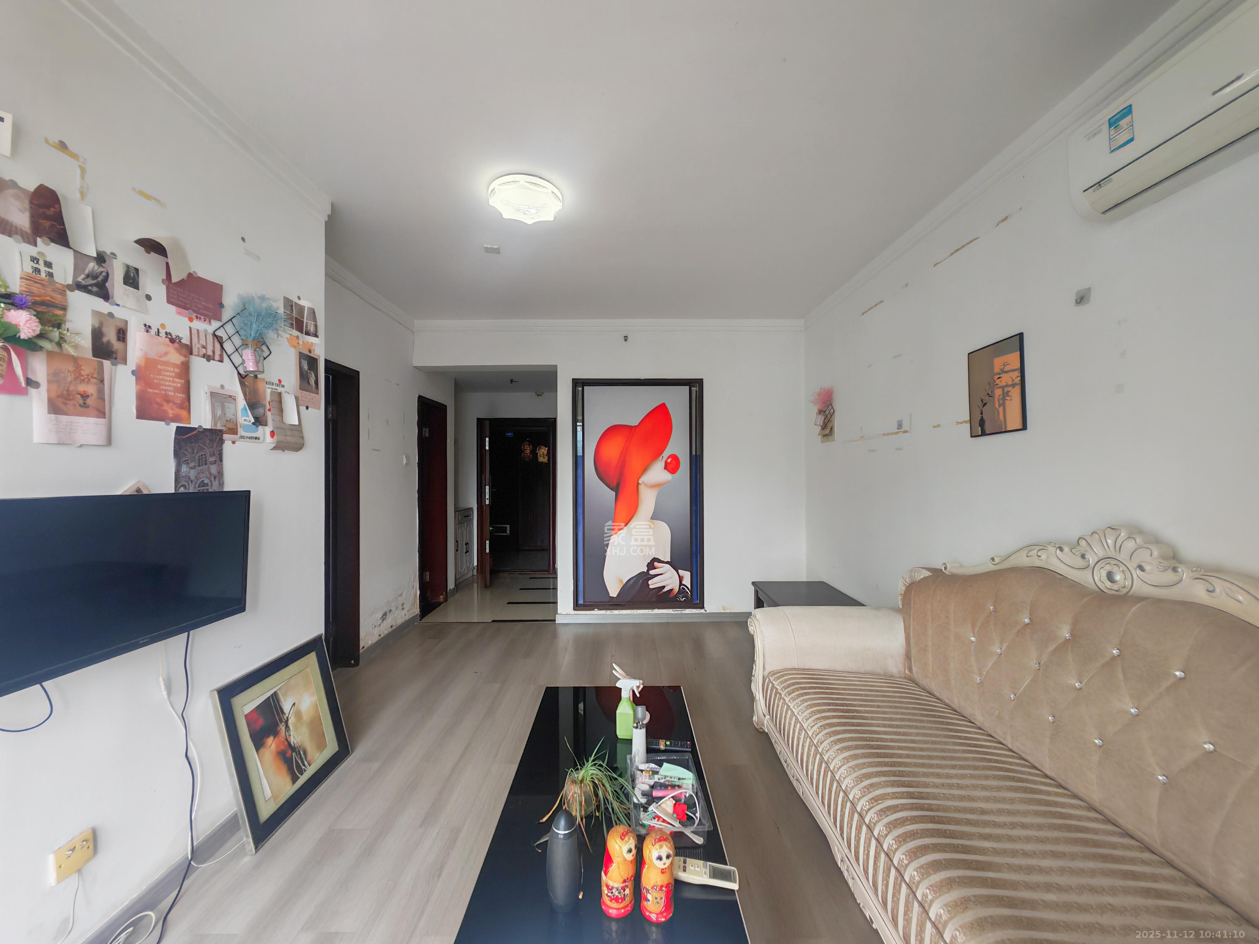 标志商务中心 1室1厅1卫 1600.0元/月 标志商务中心 1室1厅1卫 1600.0元/月室内图