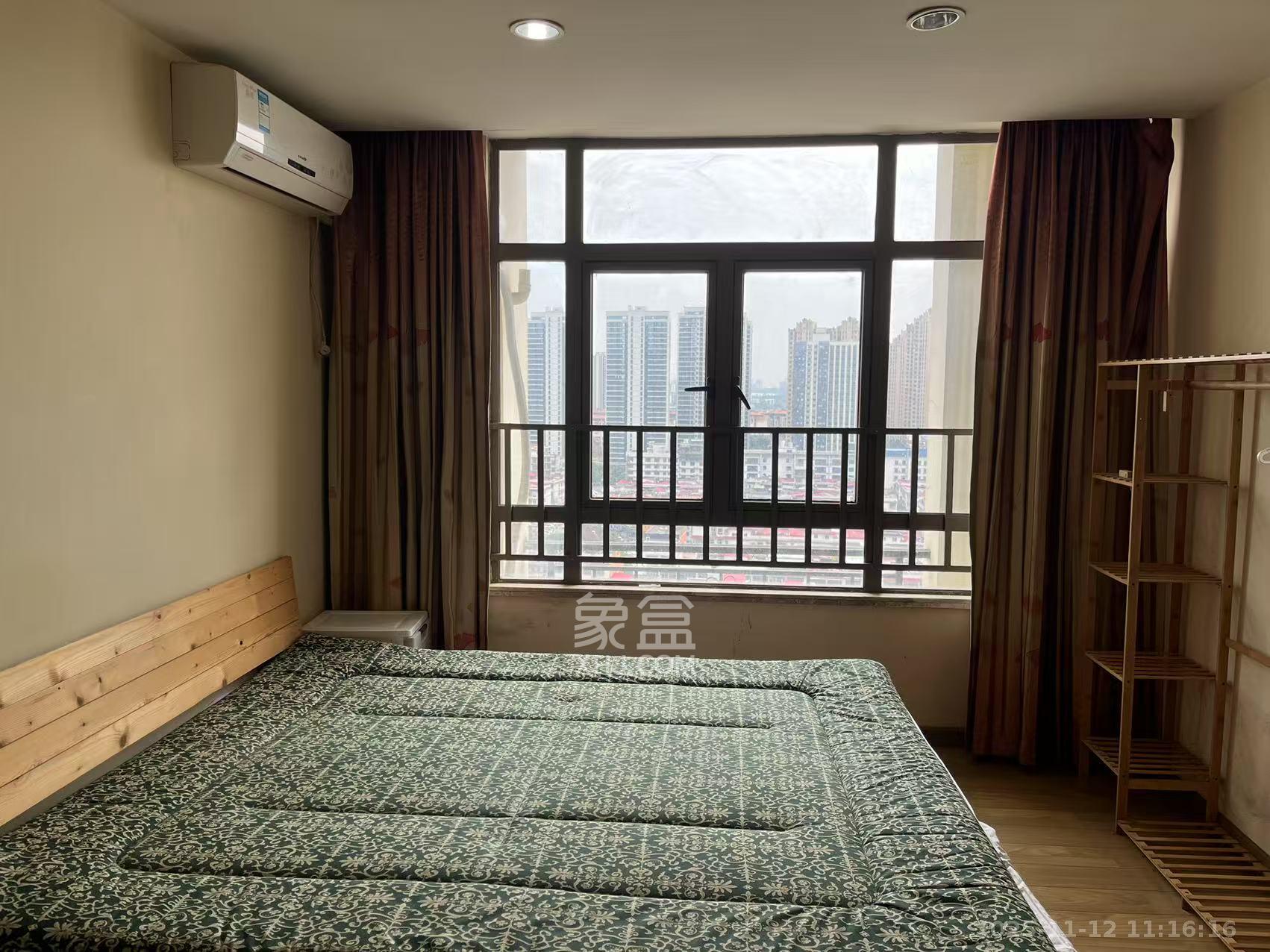 米兰春天  1室1厅1卫    1000.0元/月室内图