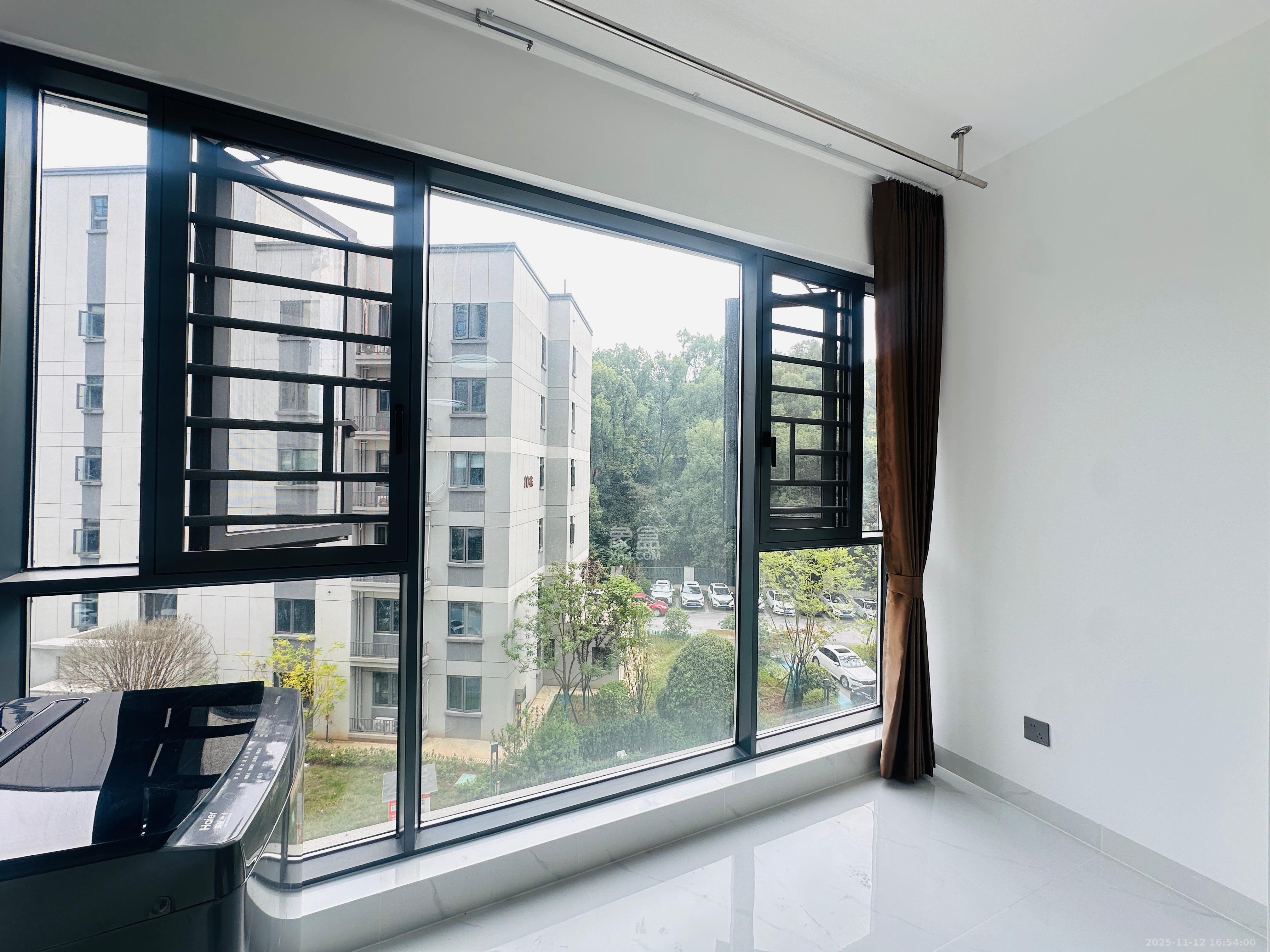 湖湘时代名邸公园壹号  2室2厅1卫    2600.0元/月室内图