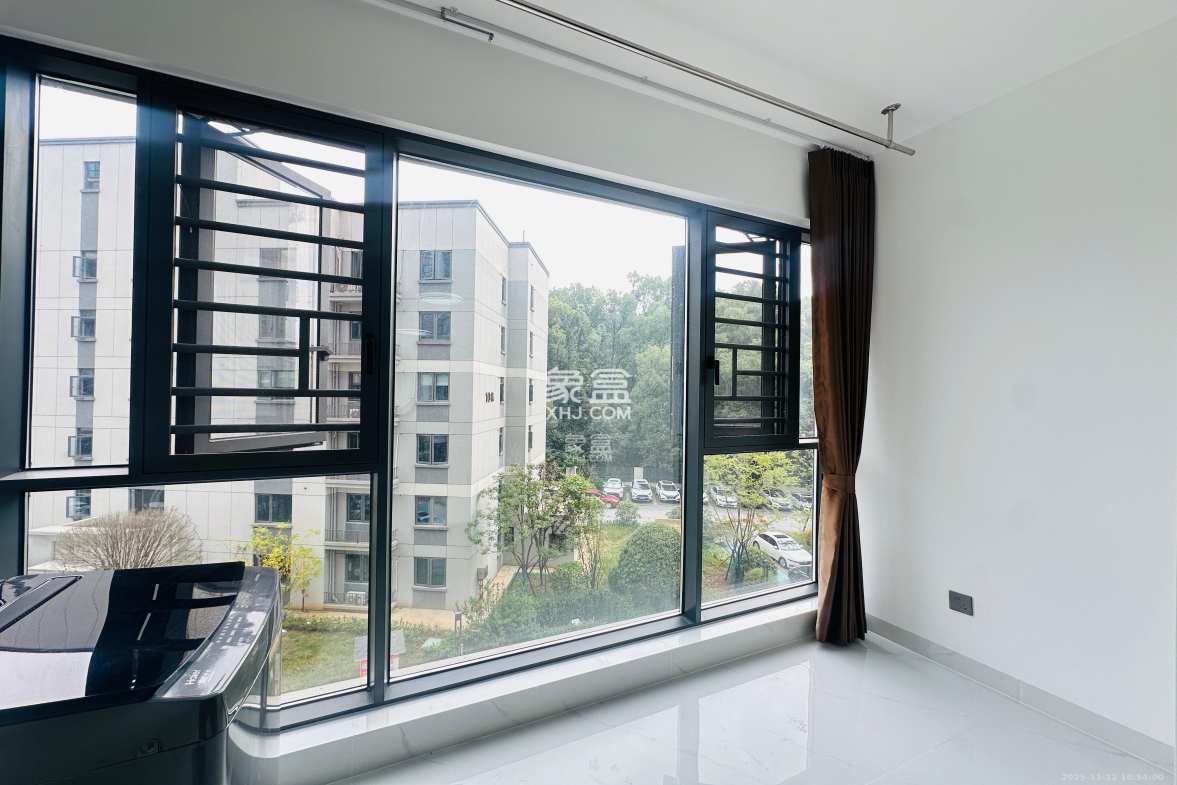 湖湘时代名邸公园壹号 2室2厅1卫 2600.0元/月 湖湘时代名邸公园壹号 2室2厅1卫 2600.0元/月室内图