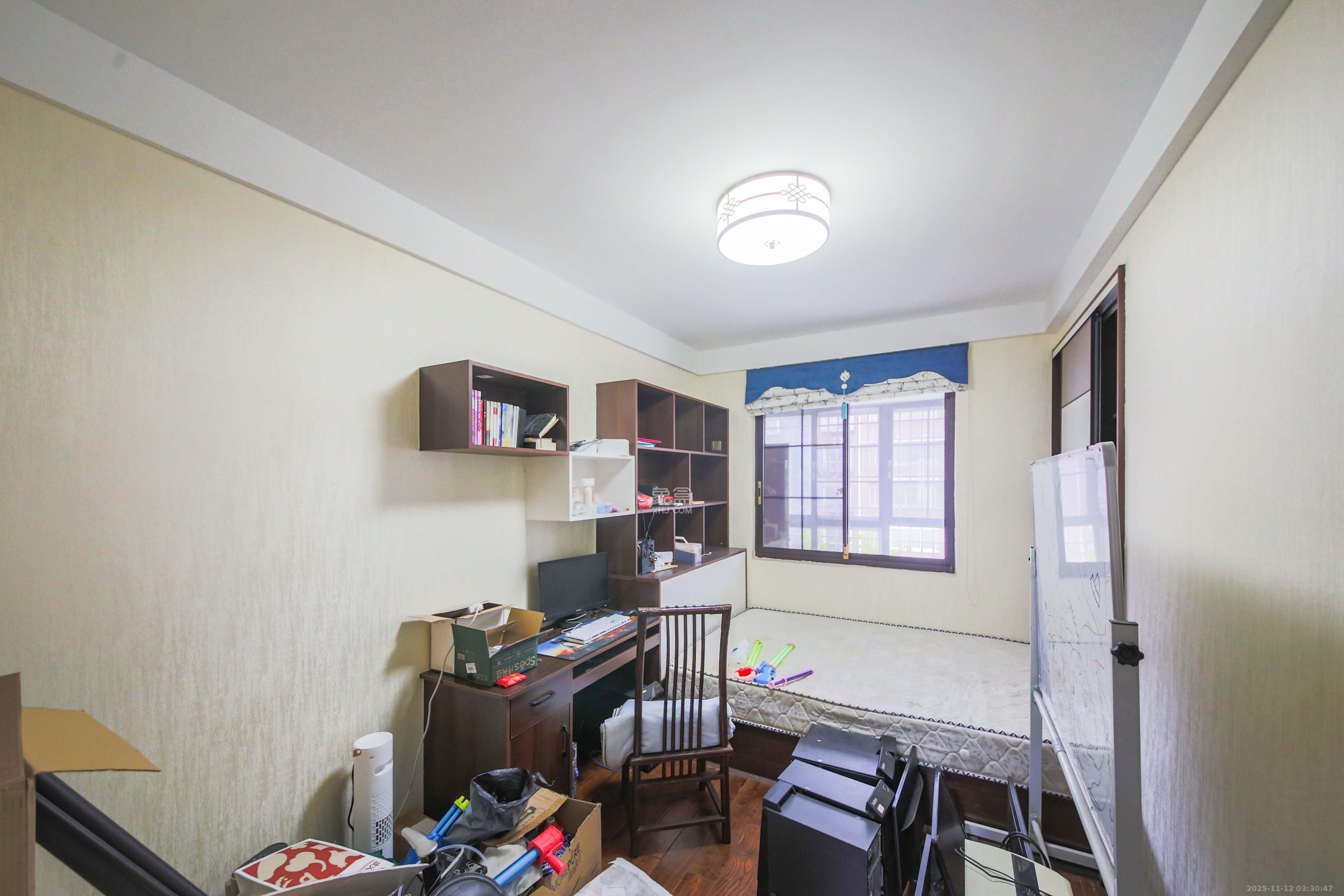 升远君尚嘉筑 5室2厅2卫 178.8万 升远君尚嘉筑 5室2厅2卫 178.8万卧室