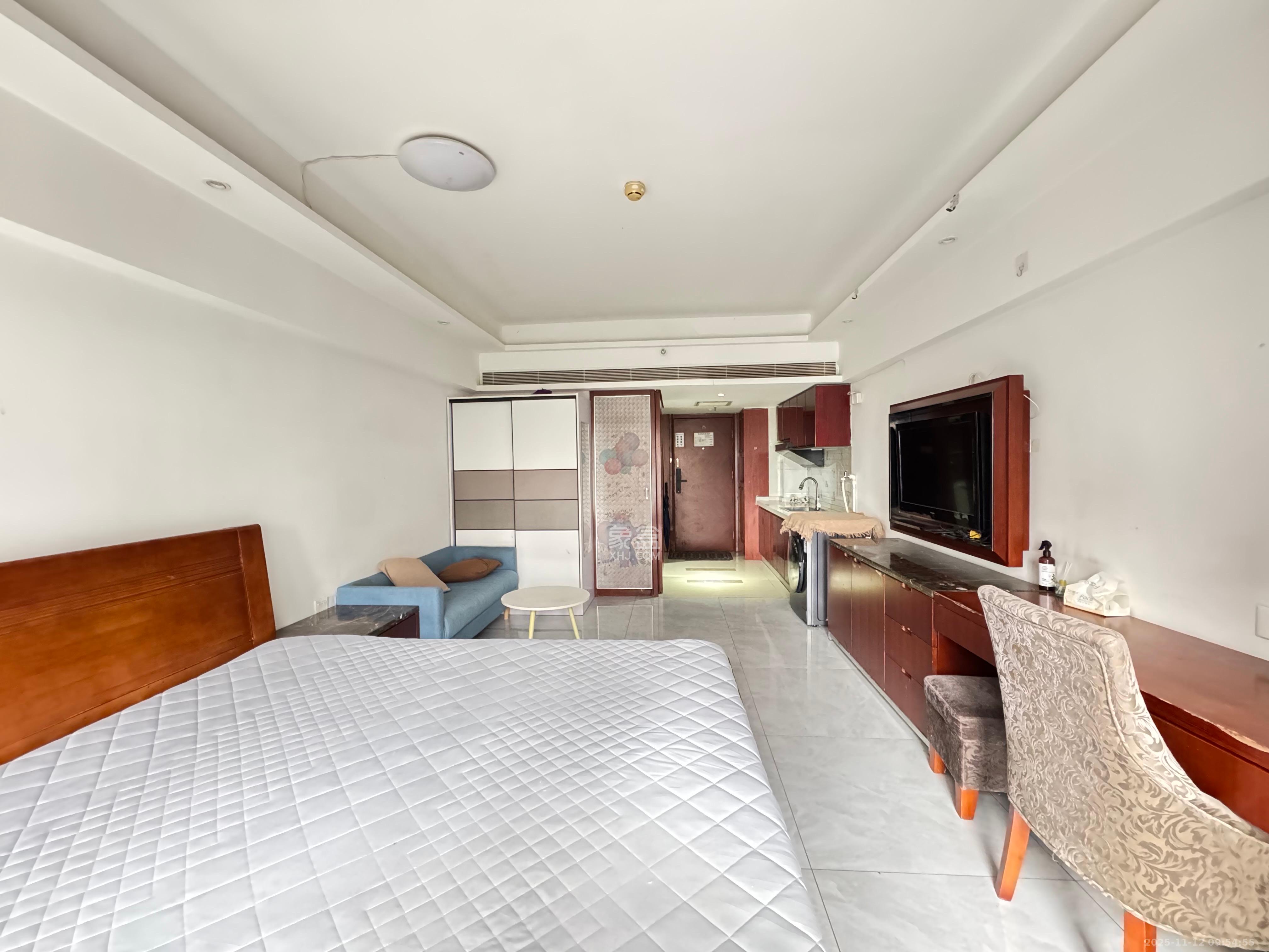 山水华景  1室1厅1卫    1200.0元/月