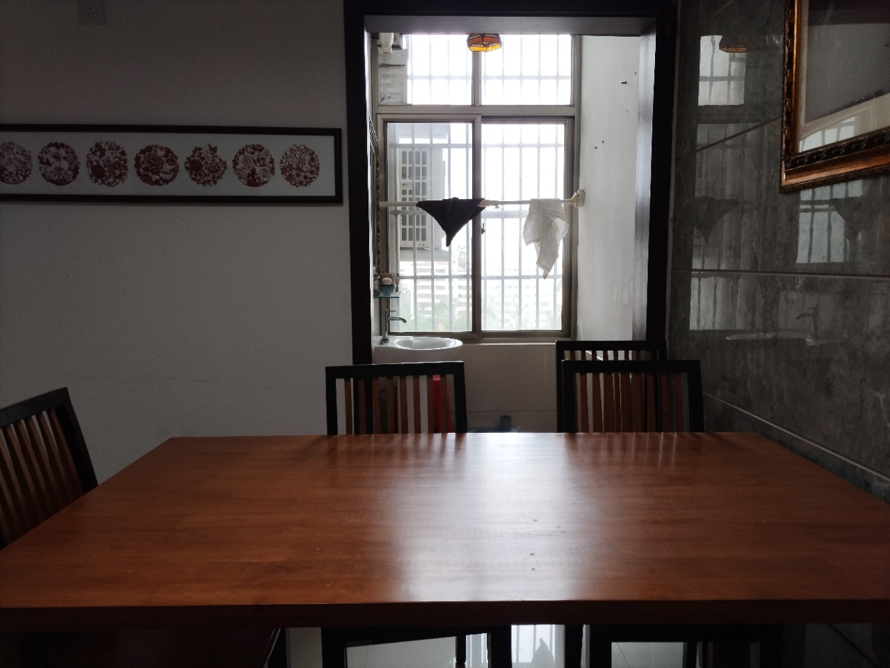 金鹿公寓 4室2厅2卫 3000.0元/月 金鹿公寓 4室2厅2卫 3000.0元/月室内图