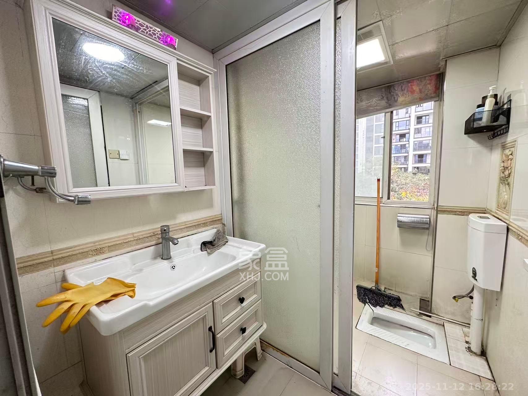 谷山乐园一期  2室2厅1卫    1500.0元/月室内图