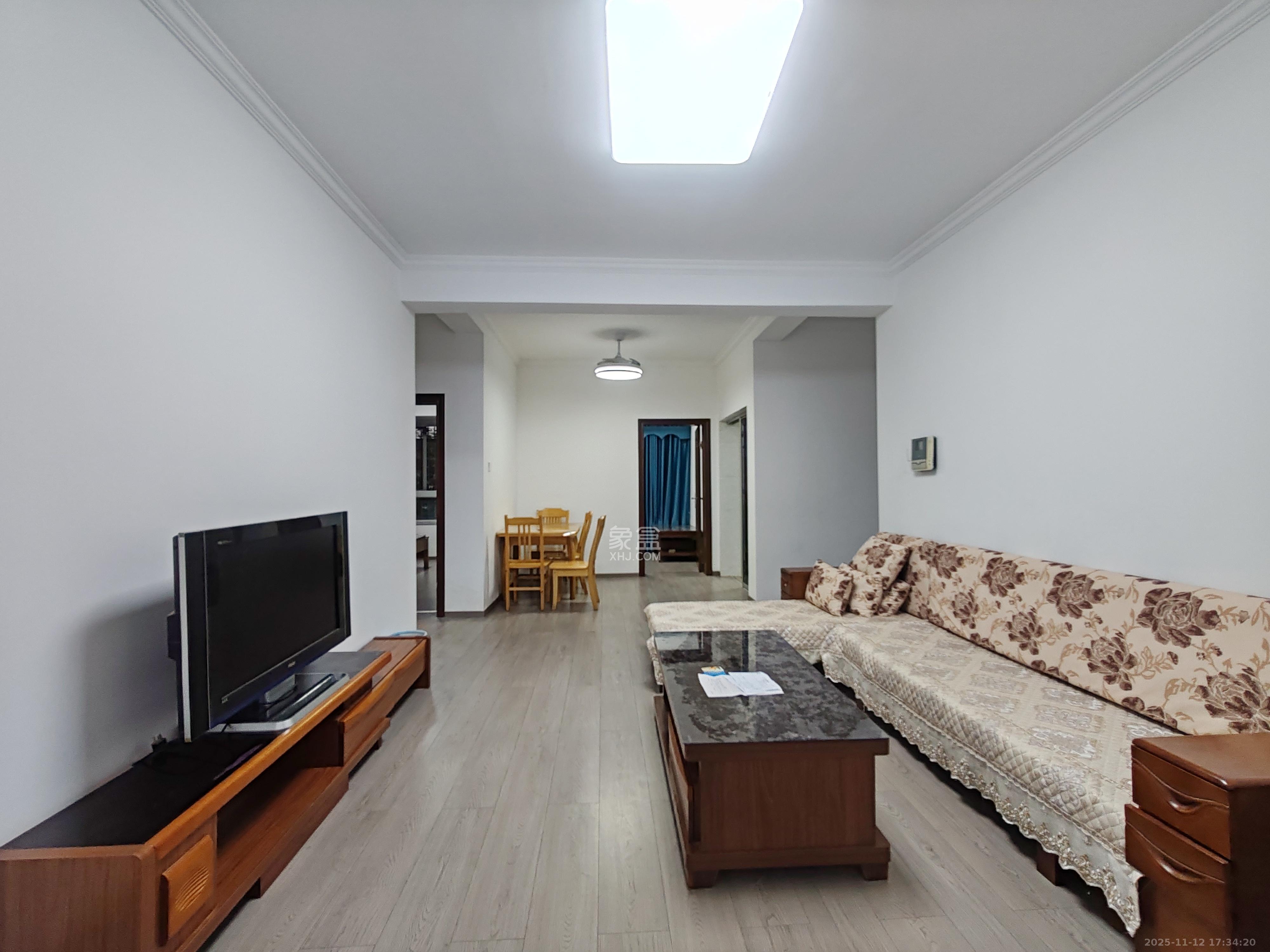 山水湾  3室2厅1卫    1500.0元/月