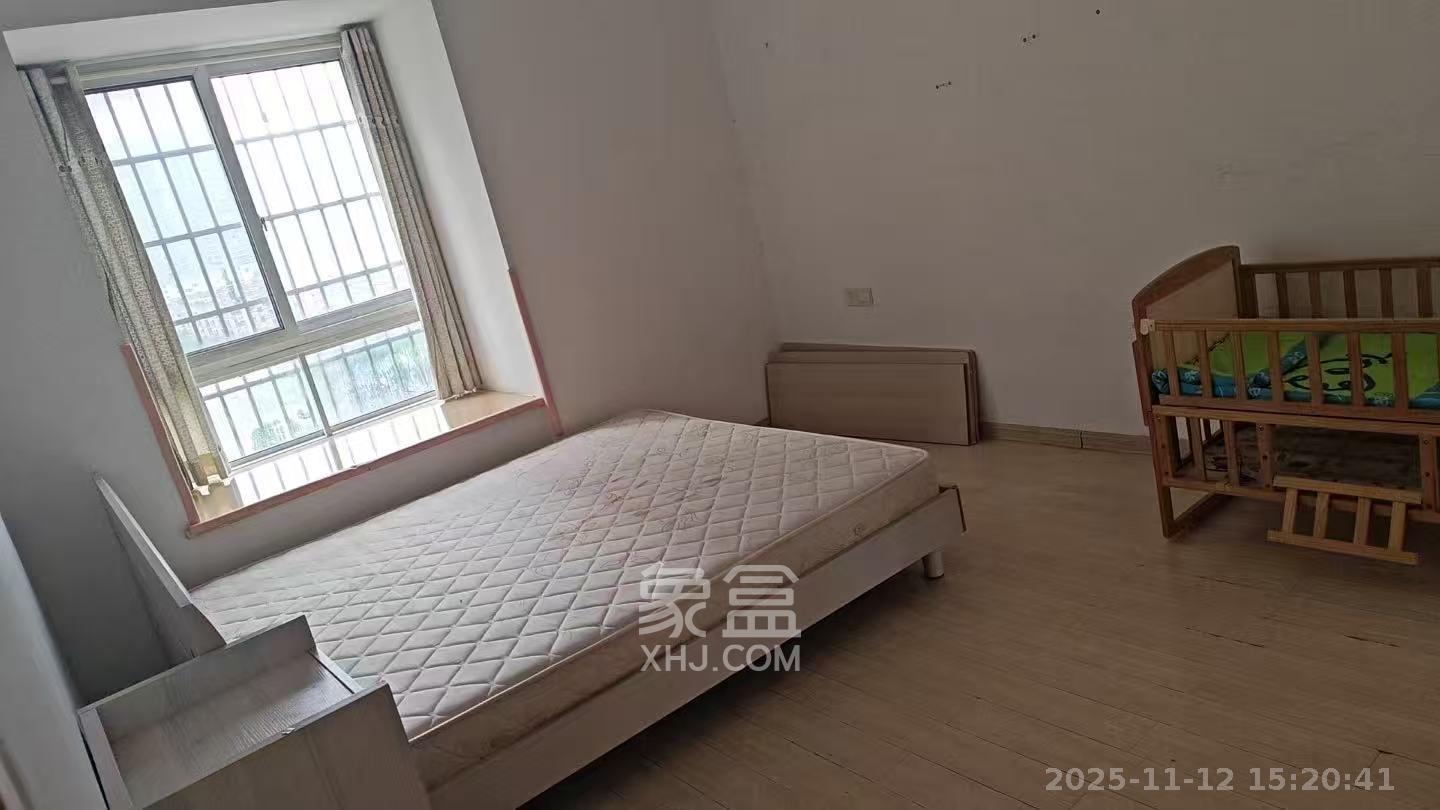 上河国际C区  1室2厅2卫    3100.0元/月室内图