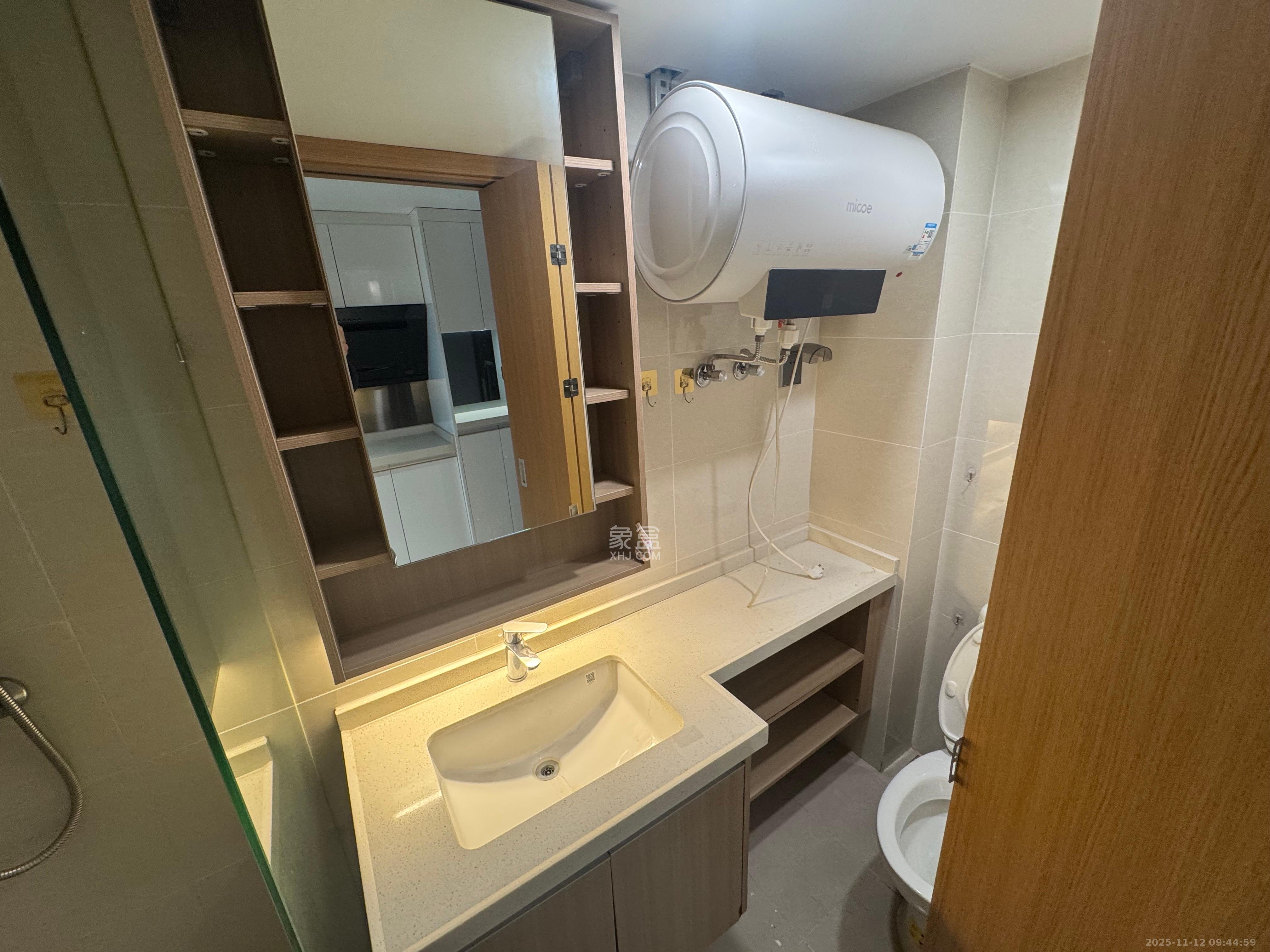 阳光城檀悦  1室1厅1卫    2300.0元/月室内图