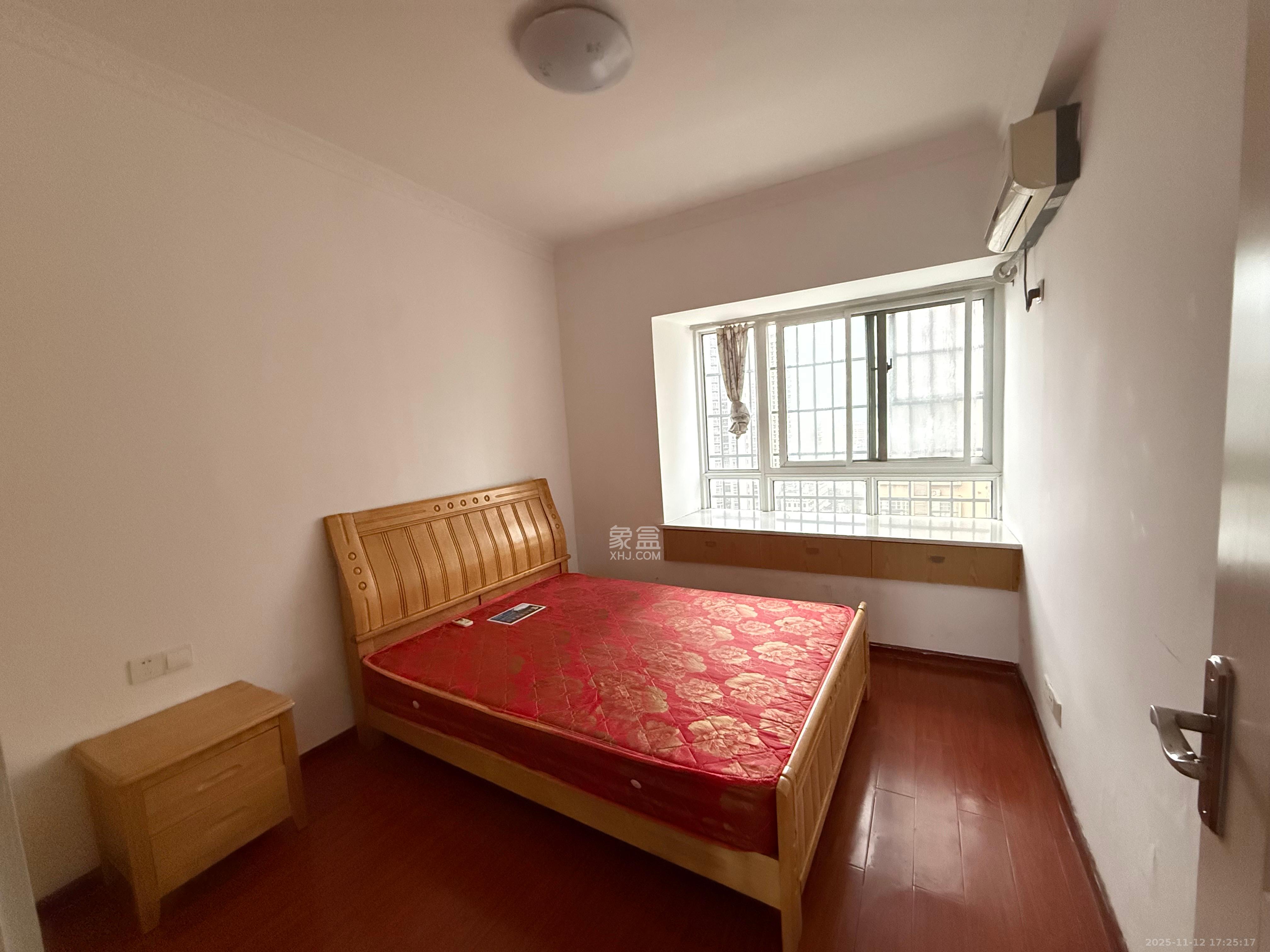 家和苑（原梅溪湖保障性住房一期）  3室2厅1卫    2300.0元/月室内图