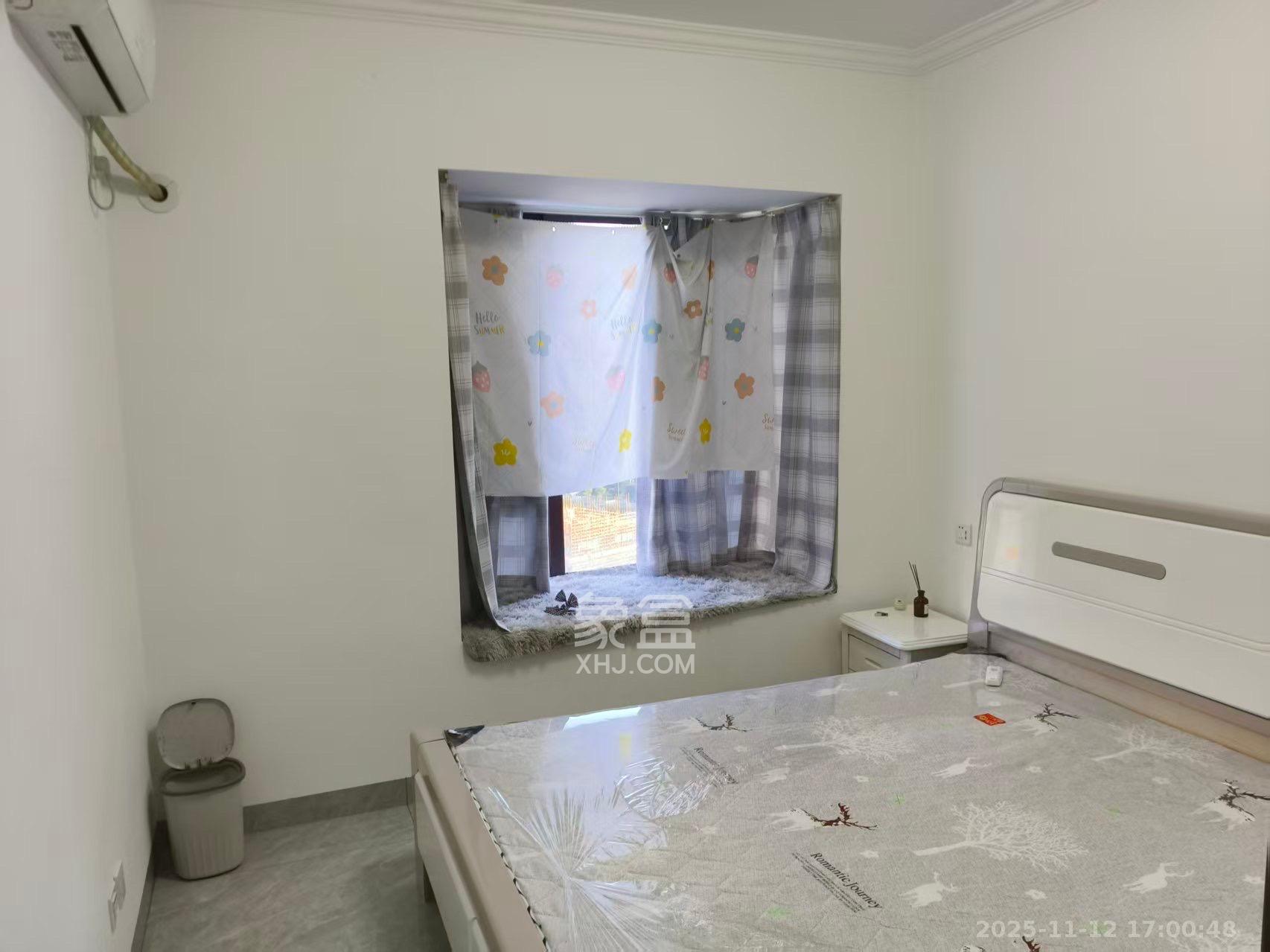 和润园三期  2室2厅1卫    2200.0元/月室内图