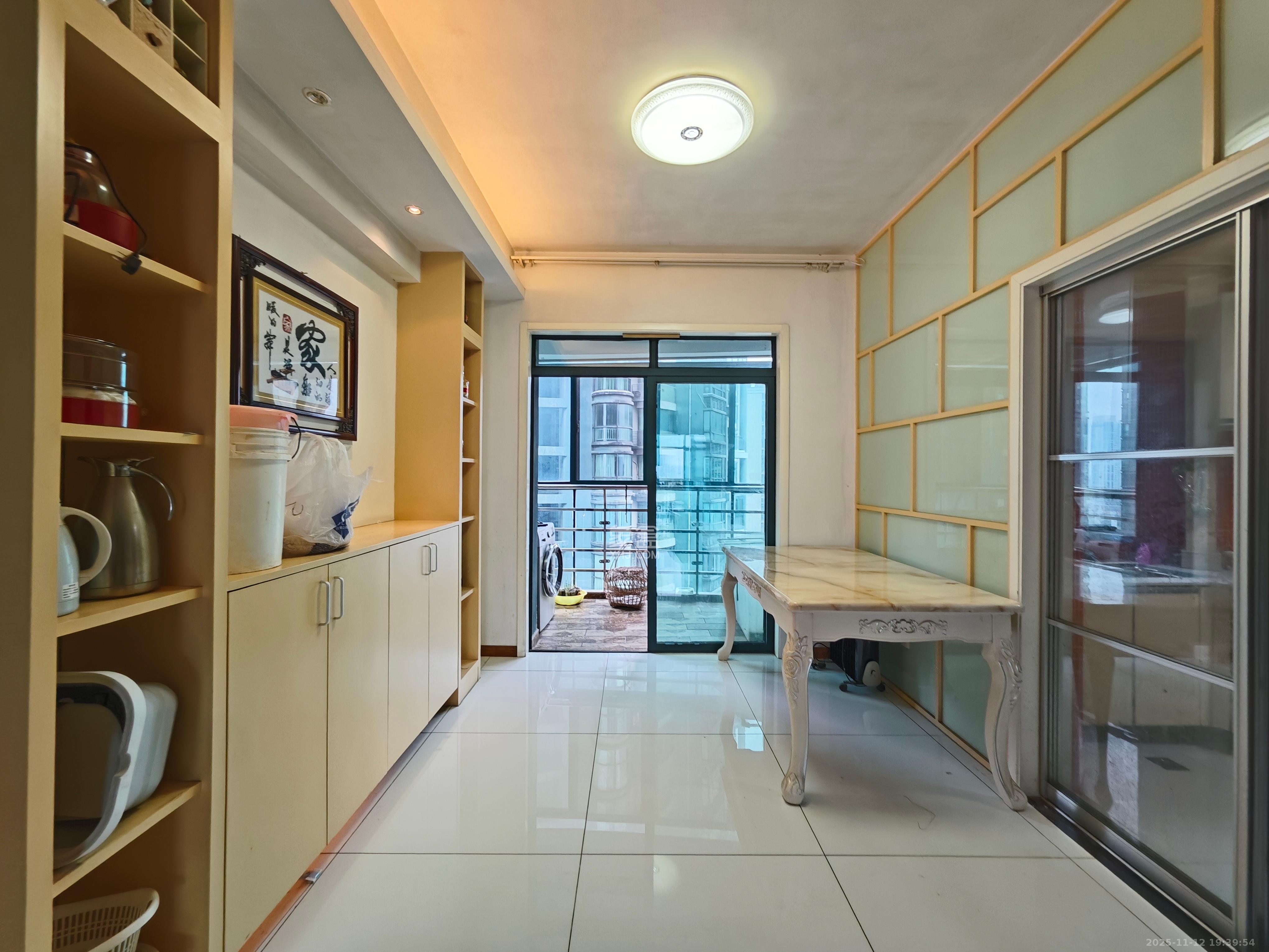 华盛新外滩 4室2厅2卫 4800.0元/月 华盛新外滩 4室2厅2卫 4800.0元/月室内图