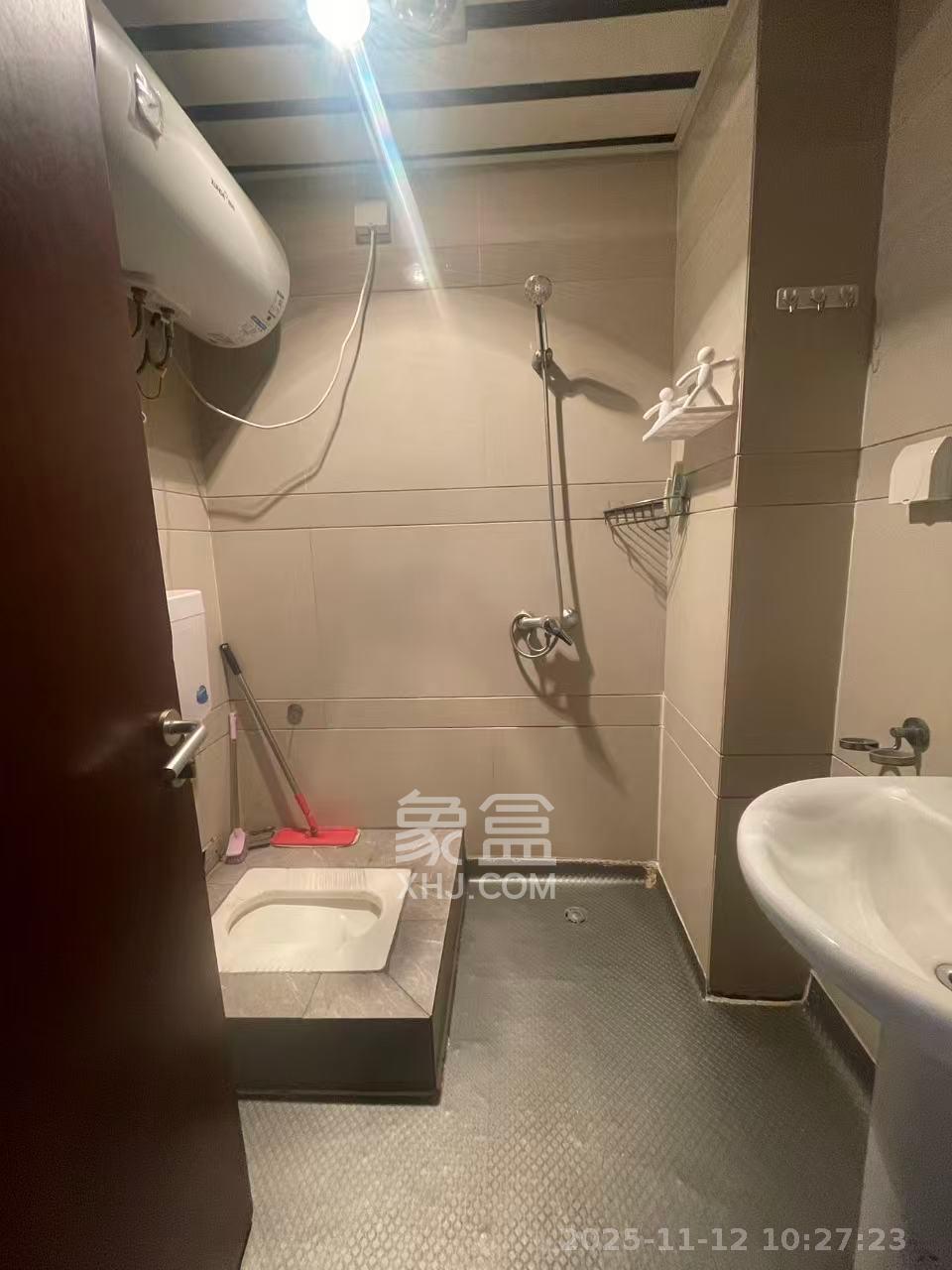 标志商务中心 1室1厅1卫 1800.0元/月 标志商务中心 1室1厅1卫 1800.0元/月室内图